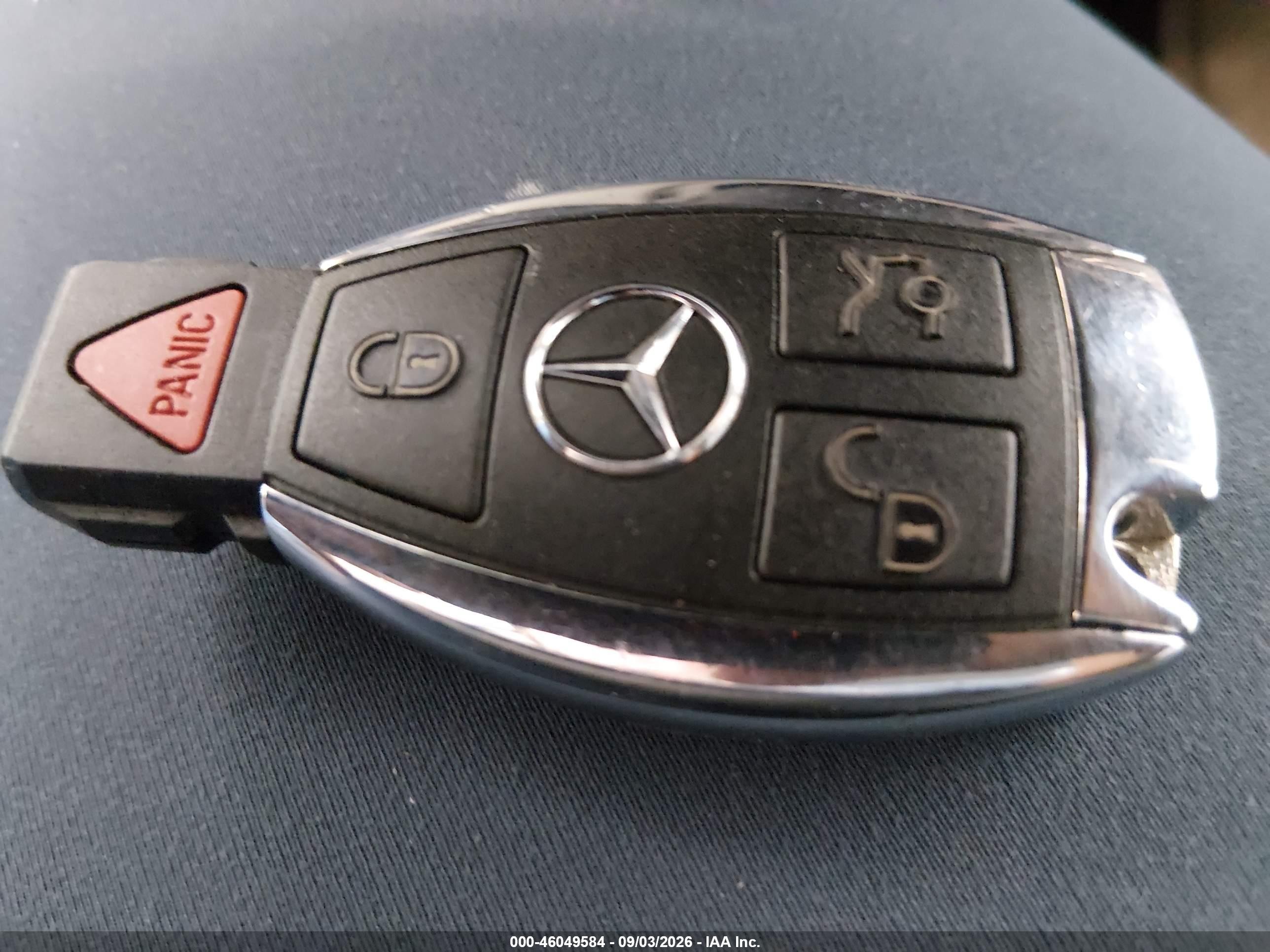 2001 Mercedes-benz Clk 320   Red vin: WDBLK65G71T067838