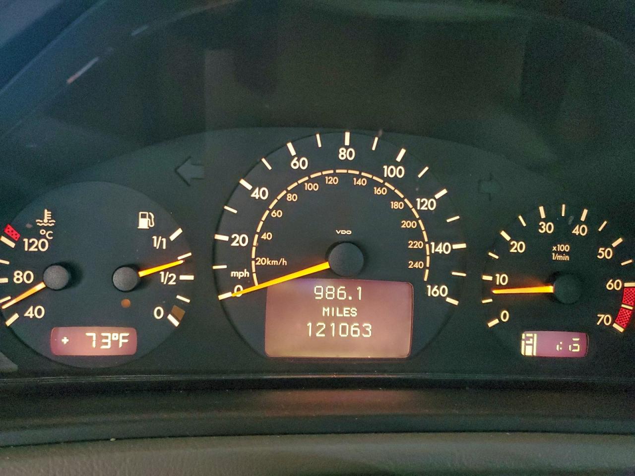 2002 Mercedes-benz Clk 320 Black vin: WDBLK65G72T093471