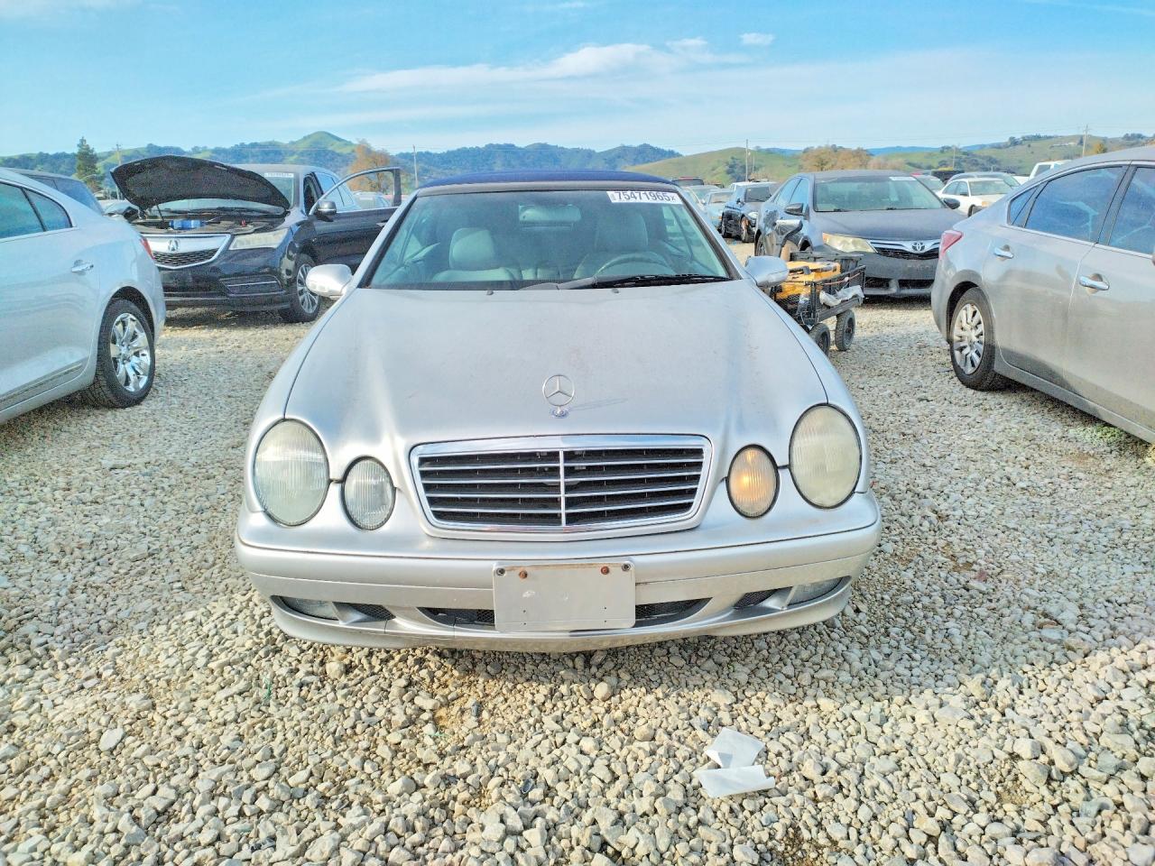 2002 Mercedes-benz Clk 320 Silver vin: WDBLK65G72T105490