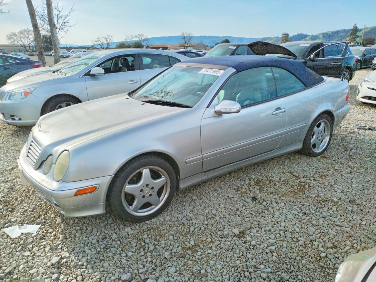 2002 Mercedes-benz Clk 320 Silver vin: WDBLK65G72T105490