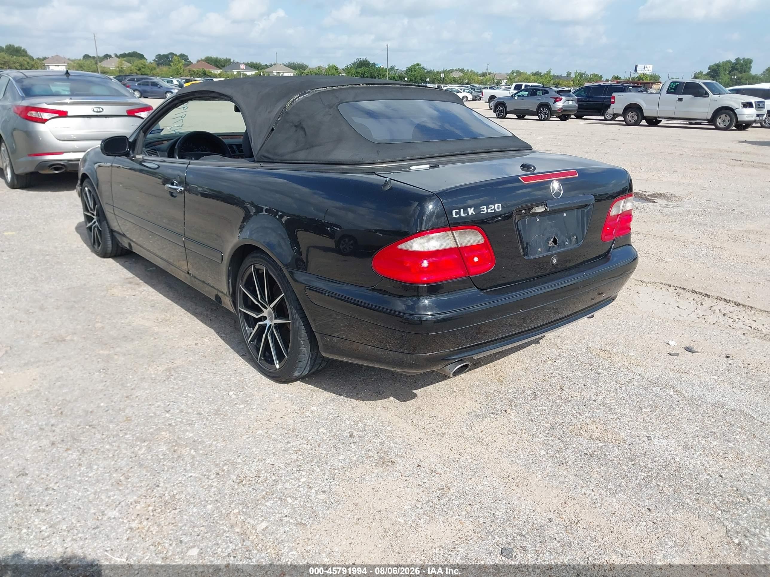 2002 Mercedes-benz Clk 320   Black vin: WDBLK65G72T128459