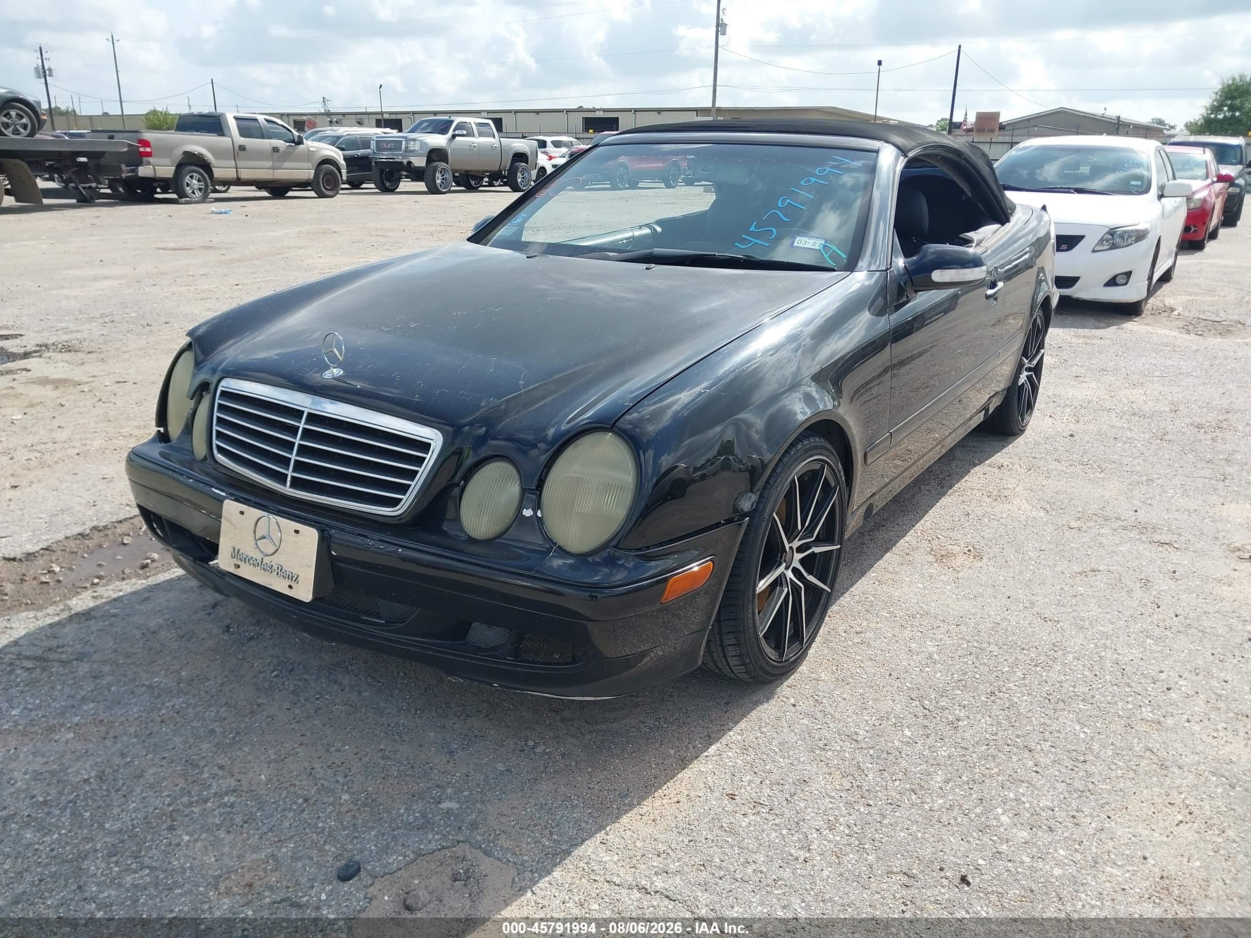2002 Mercedes-benz Clk 320   Black vin: WDBLK65G72T128459