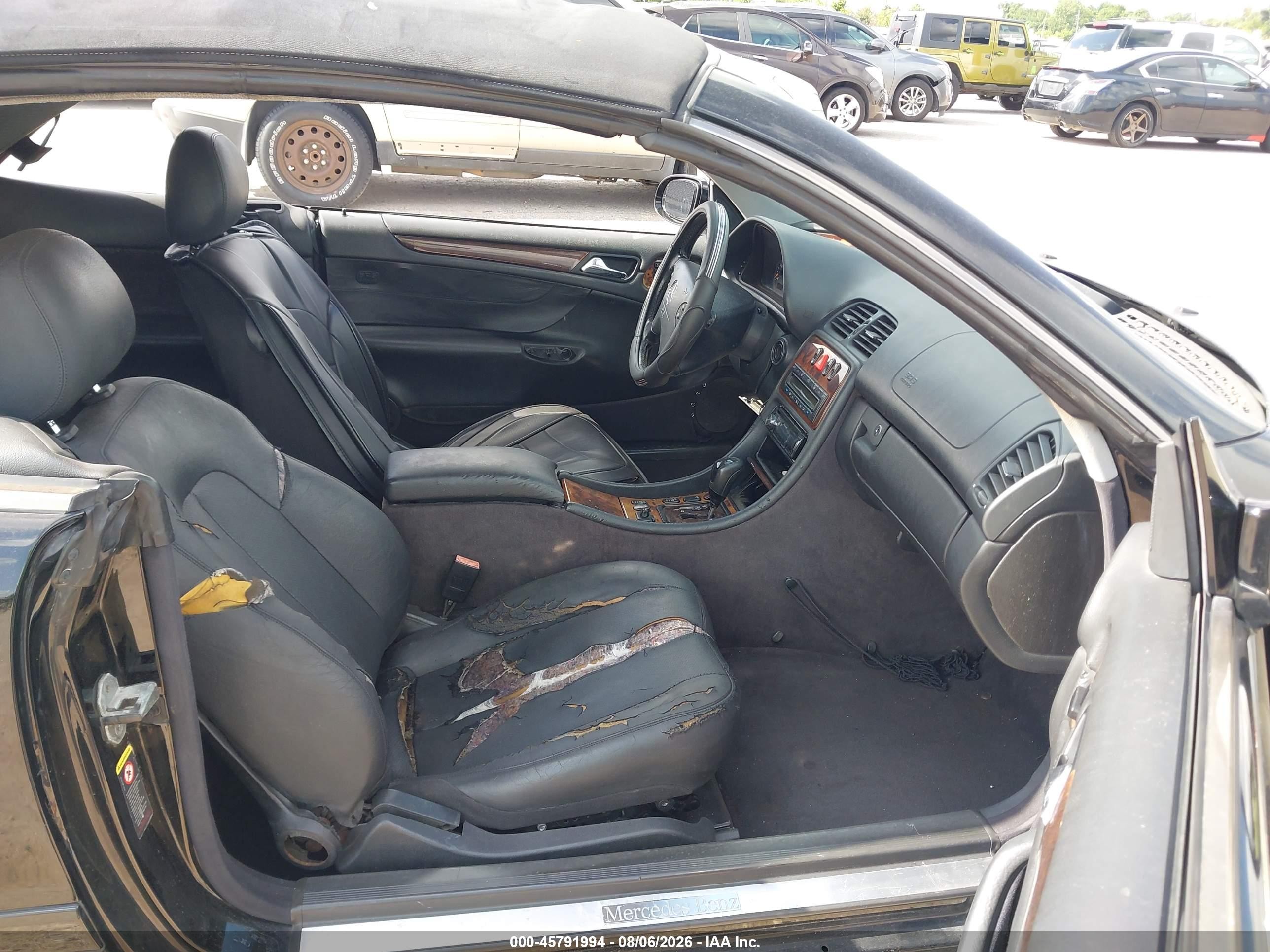 2002 Mercedes-benz Clk 320   Black vin: WDBLK65G72T128459