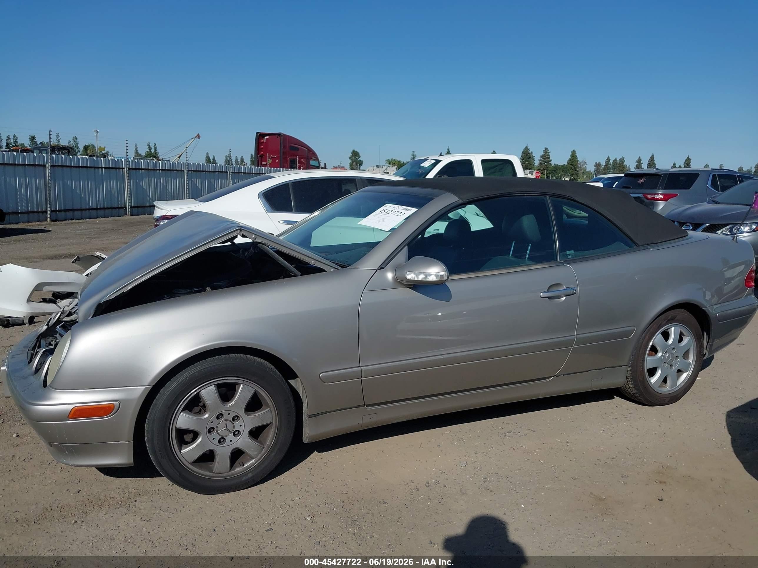 2003 Mercedes-benz Clk 320 Серый vin: WDBLK65G73T136742