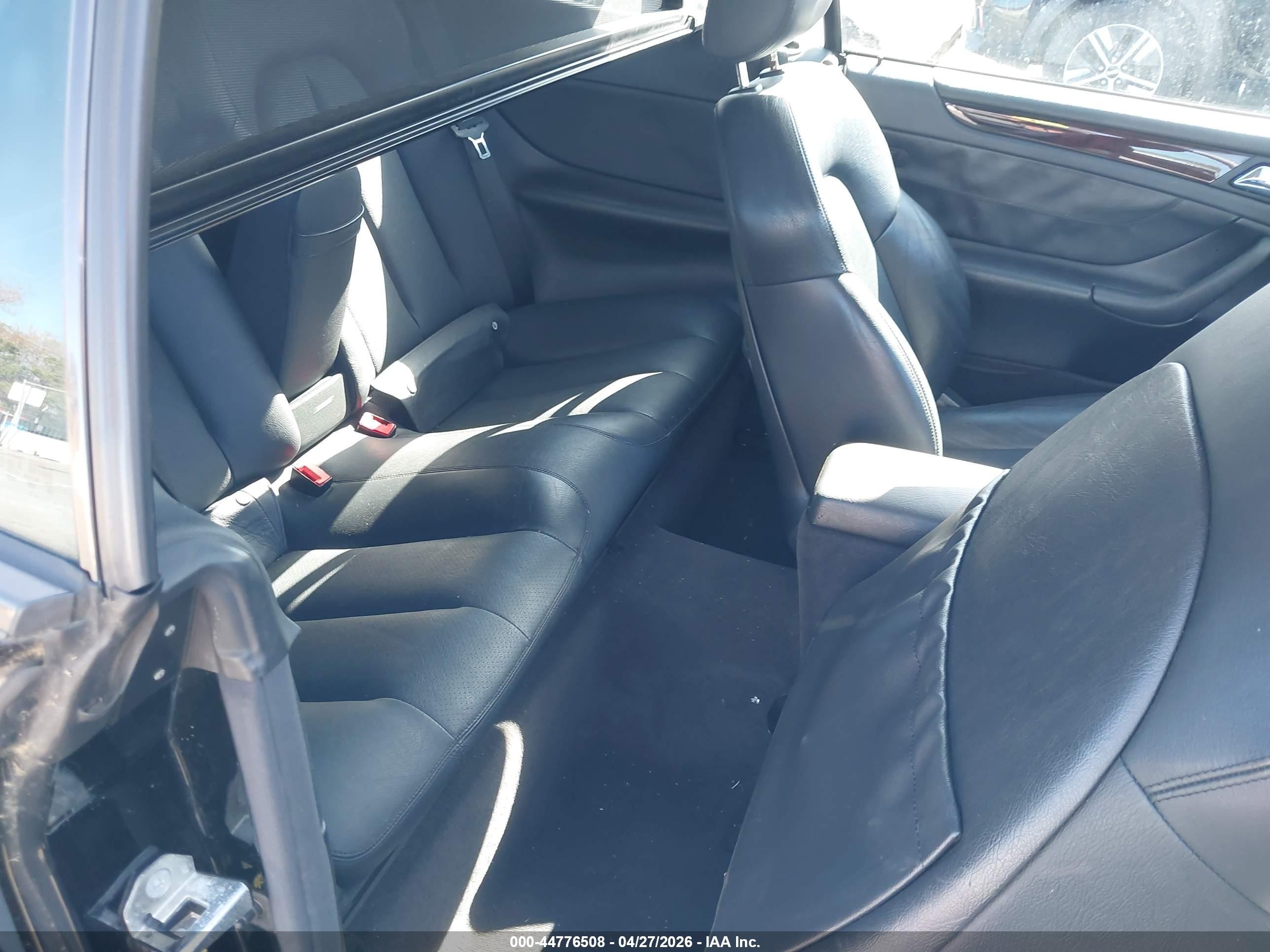 2003 Mercedes-benz Clk 320   Black vin: WDBLK65G73T138927