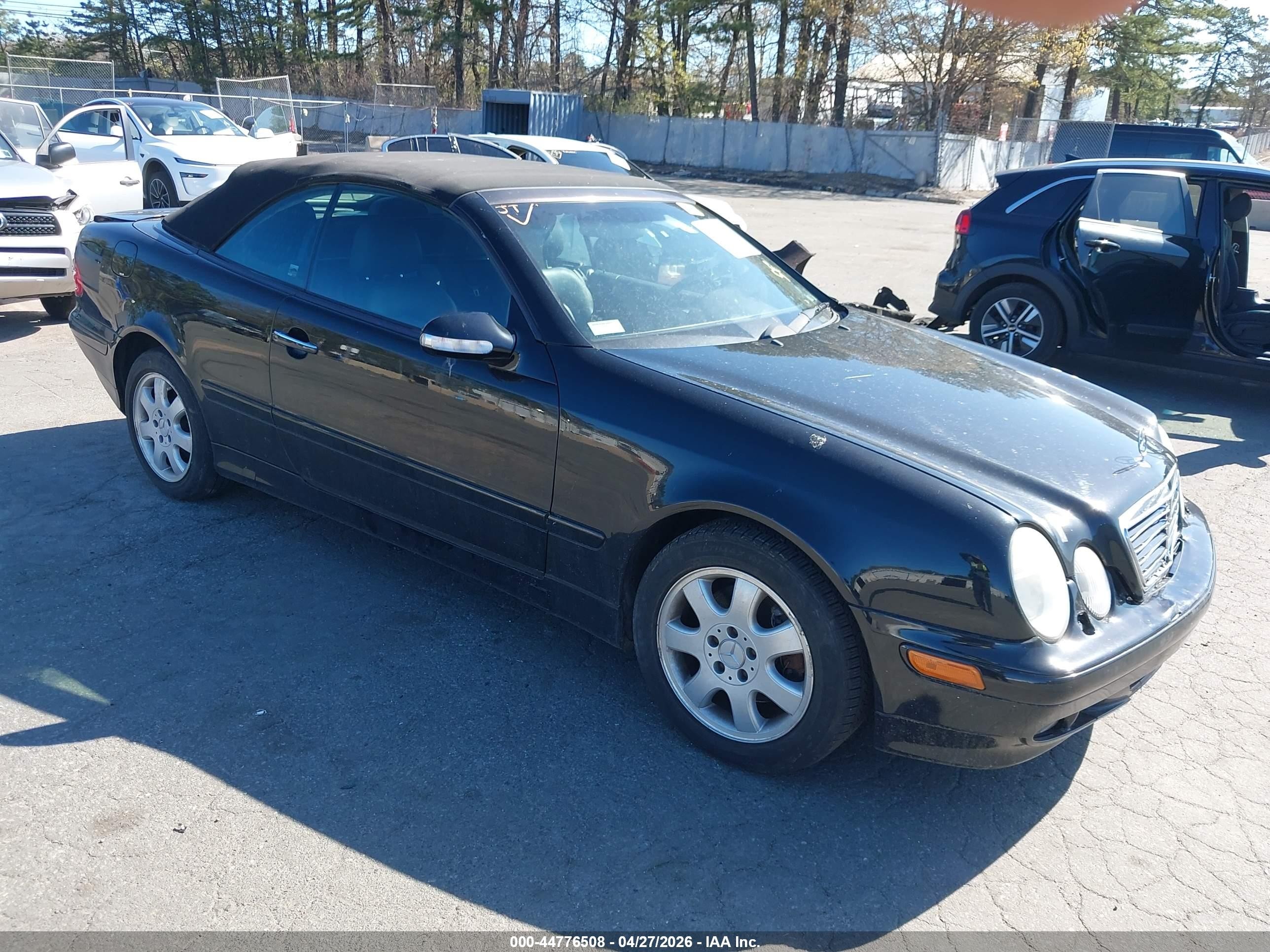 2003 Mercedes-benz Clk 320   Black vin: WDBLK65G73T138927