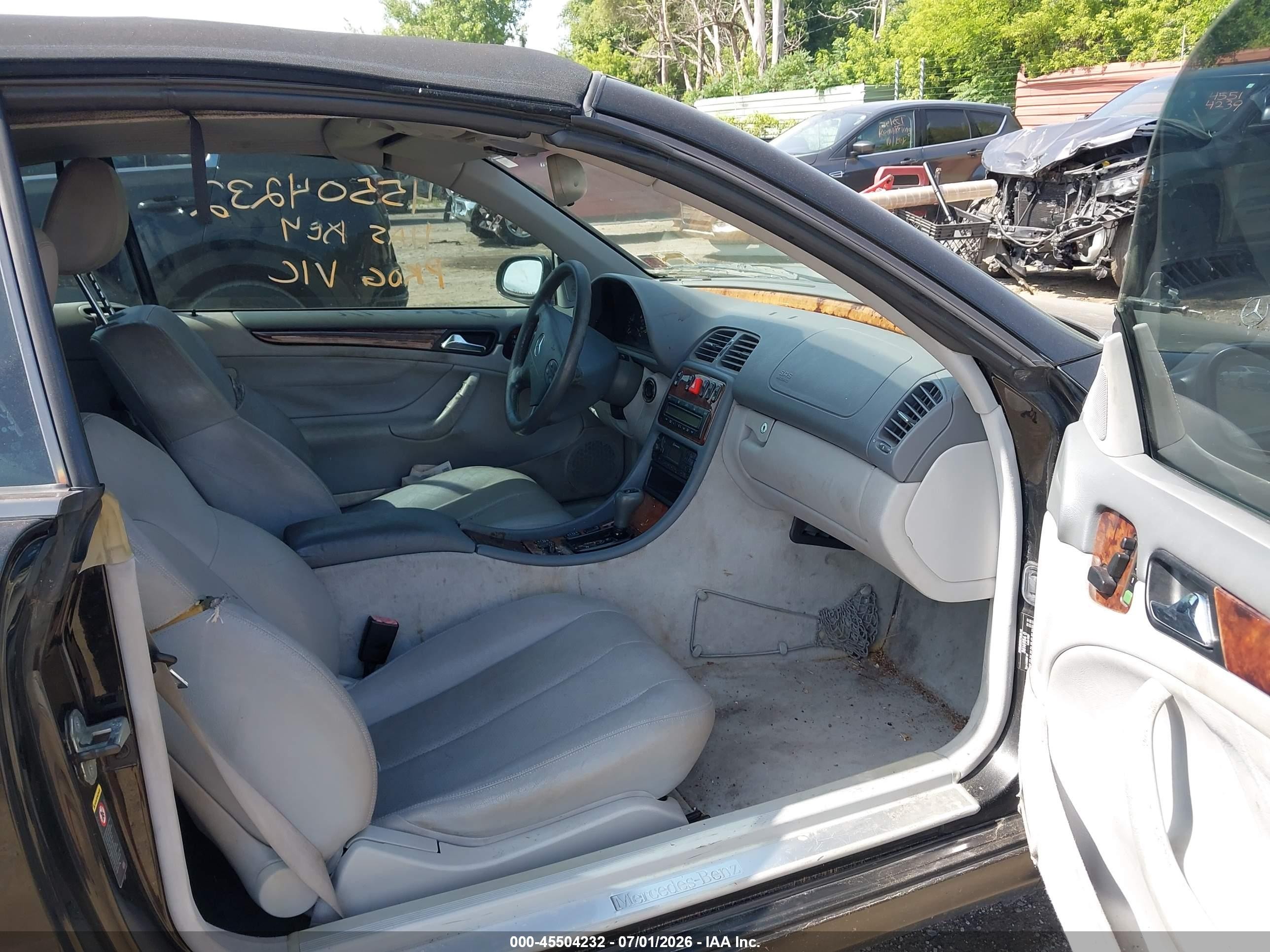 2003 Mercedes-benz Clk 320   Black vin: WDBLK65G73T144193