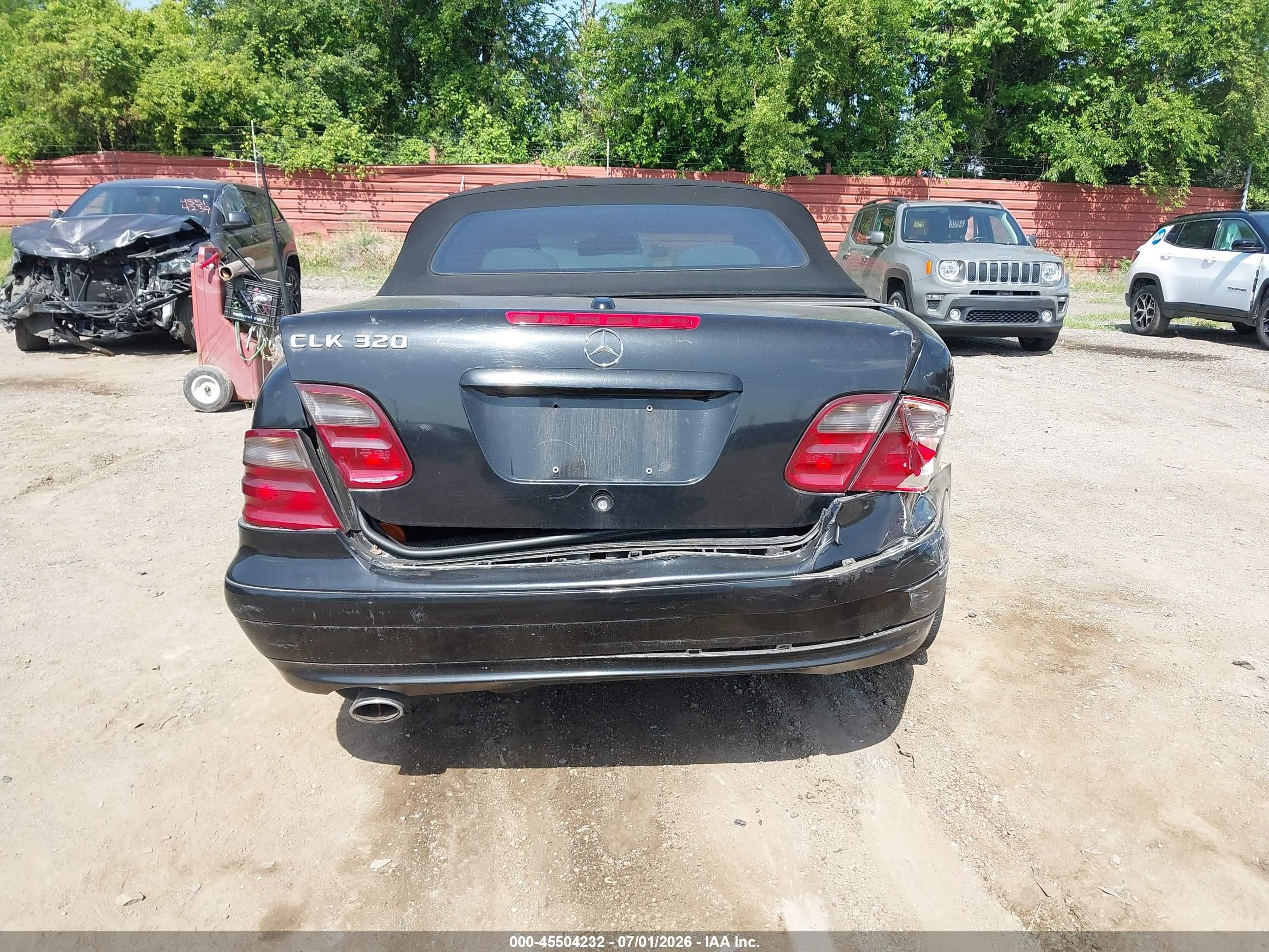 2003 Mercedes-benz Clk 320   Black vin: WDBLK65G73T144193