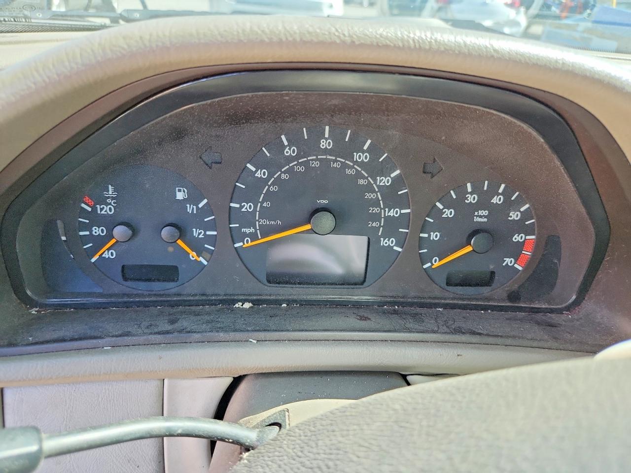 2000 Mercedes-benz Clk Class 2d 320 Blue vin: WDBLK65G7YT043274