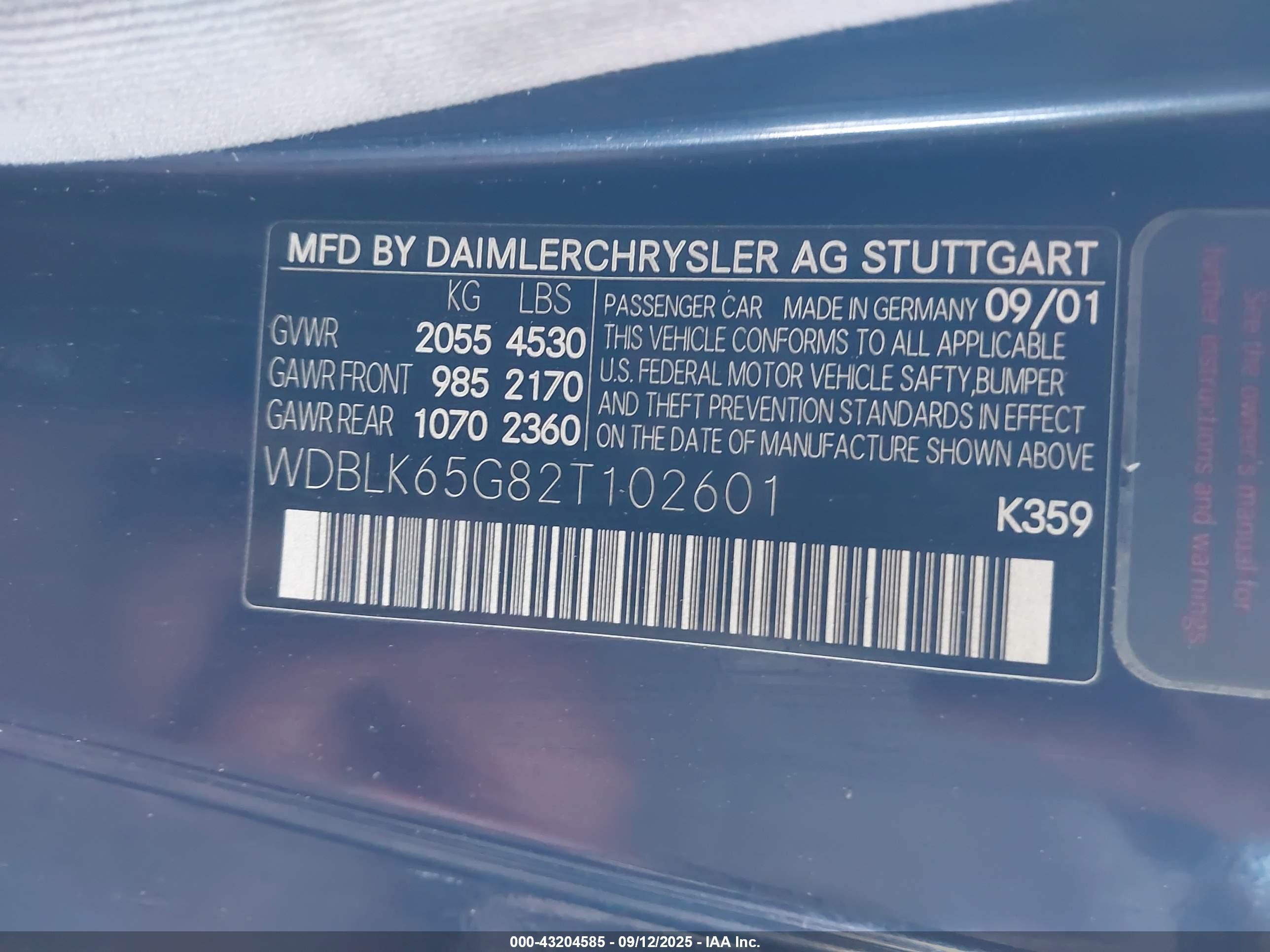 2002 Mercedes-benz Clk 320   Blue vin: WDBLK65G82T102601
