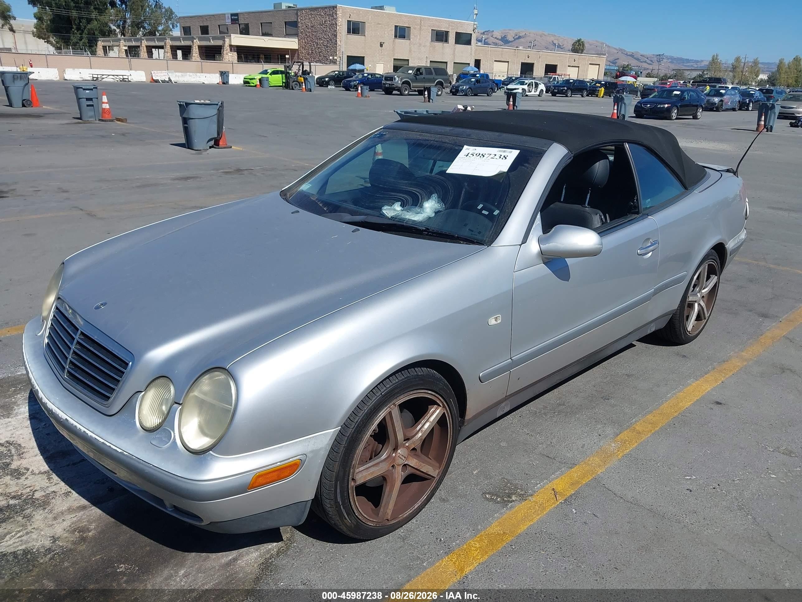 1999 Mercedes-benz Clk 320   Silver vin: WDBLK65G8XT011402