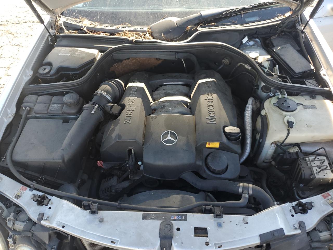 2002 Mercedes-benz Clk 320 Silver vin: WDBLK65G92T116202