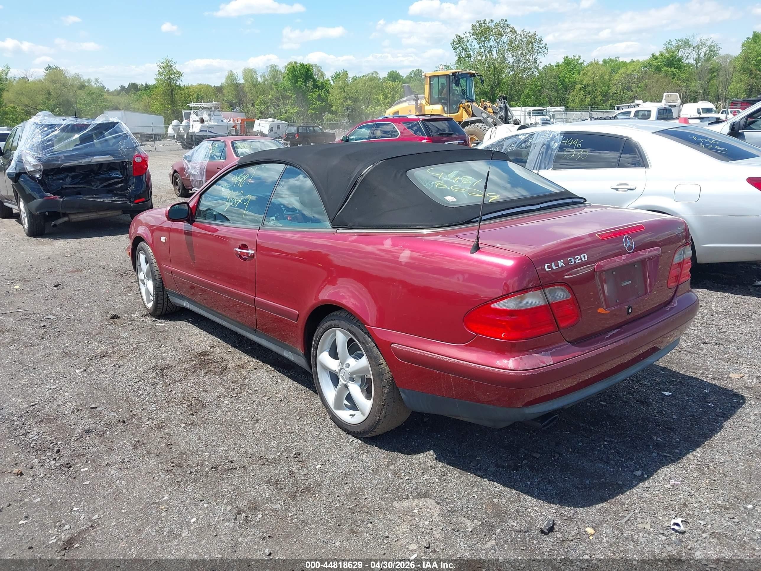 1999 Mercedes-benz Clk 320   Красный vin: WDBLK65G9XT015152