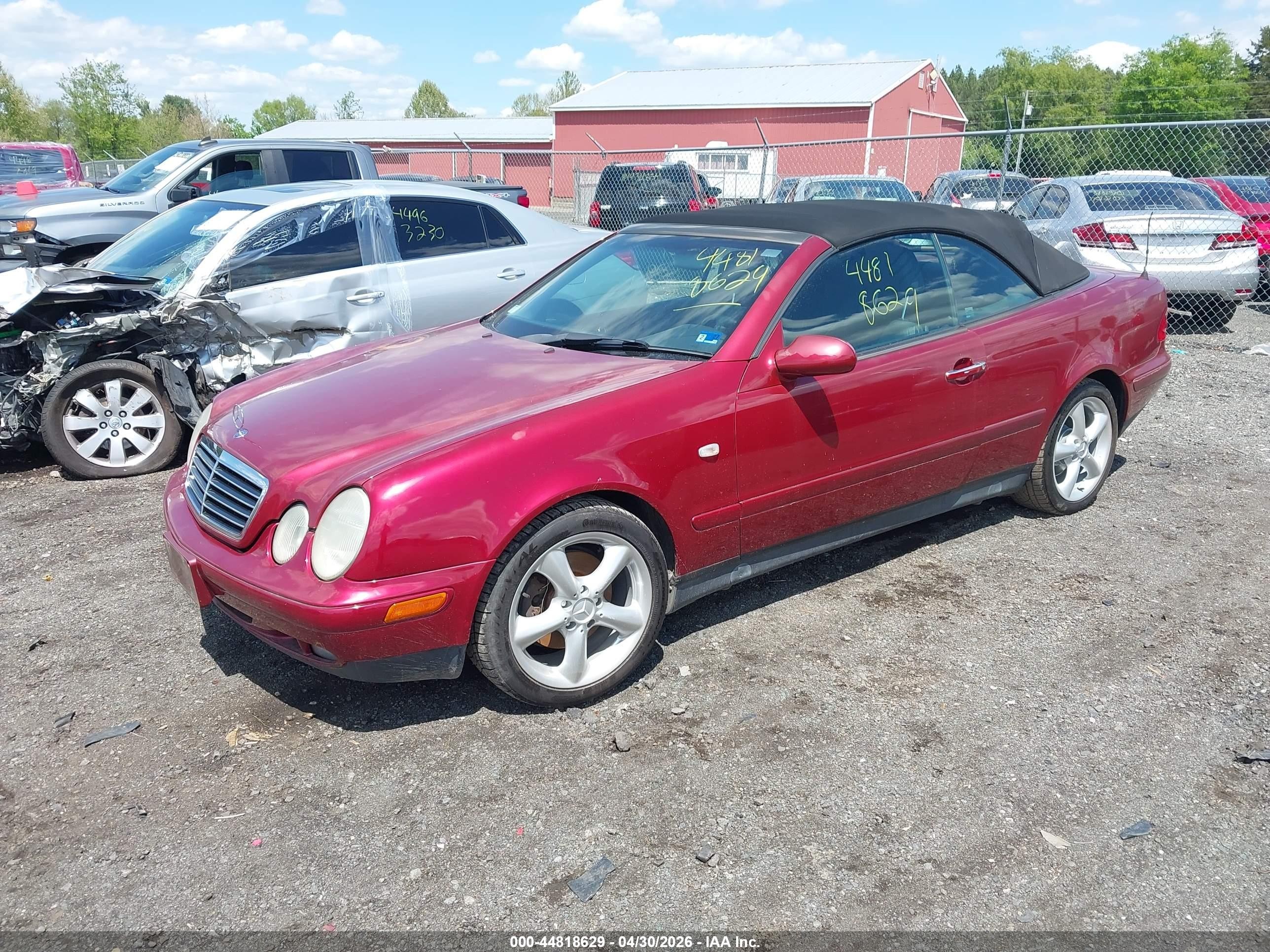 1999 Mercedes-benz Clk 320   Красный vin: WDBLK65G9XT015152