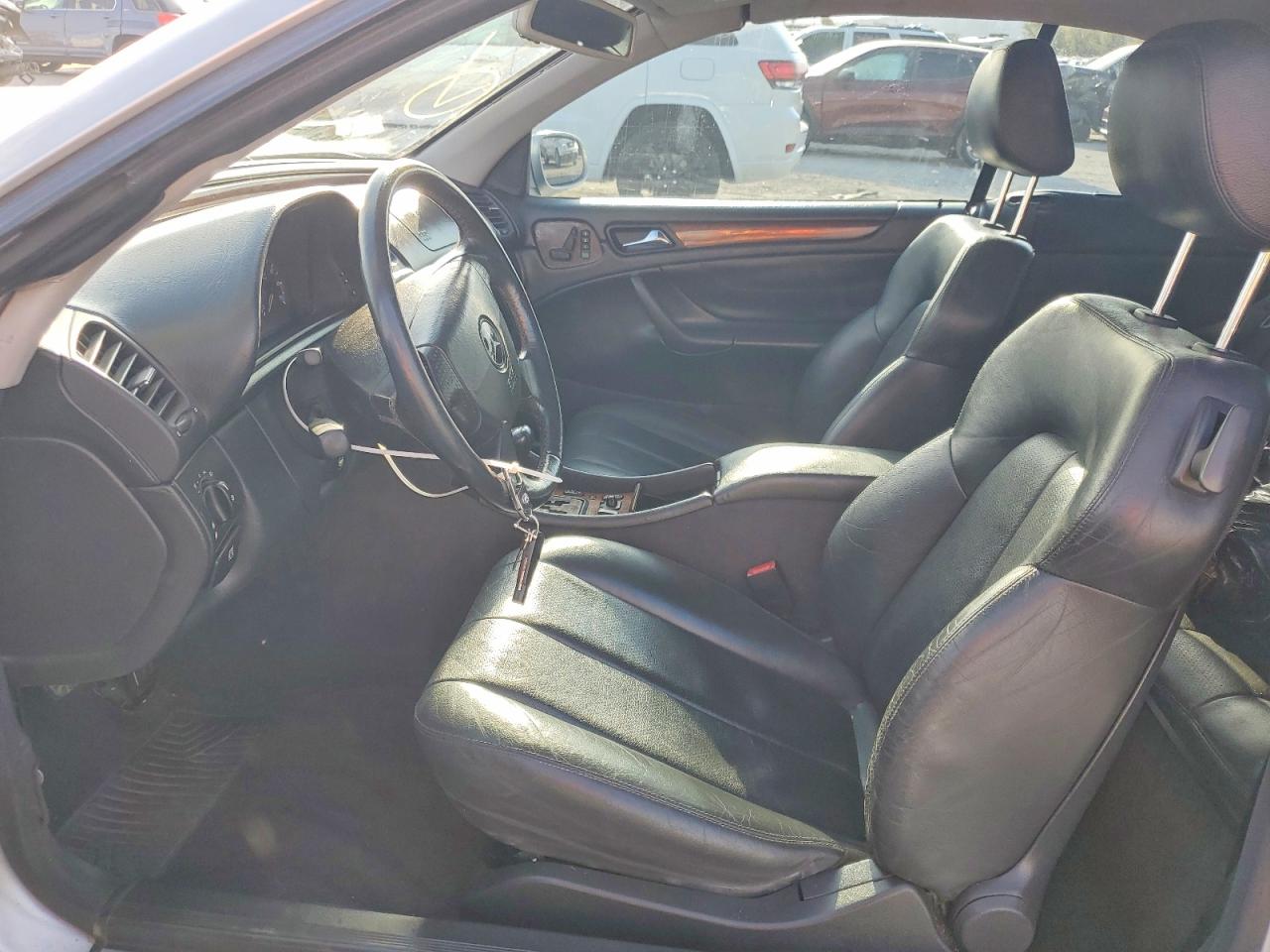 1999 Mercedes-benz Clk 320 Silver vin: WDBLK65G9XT017497