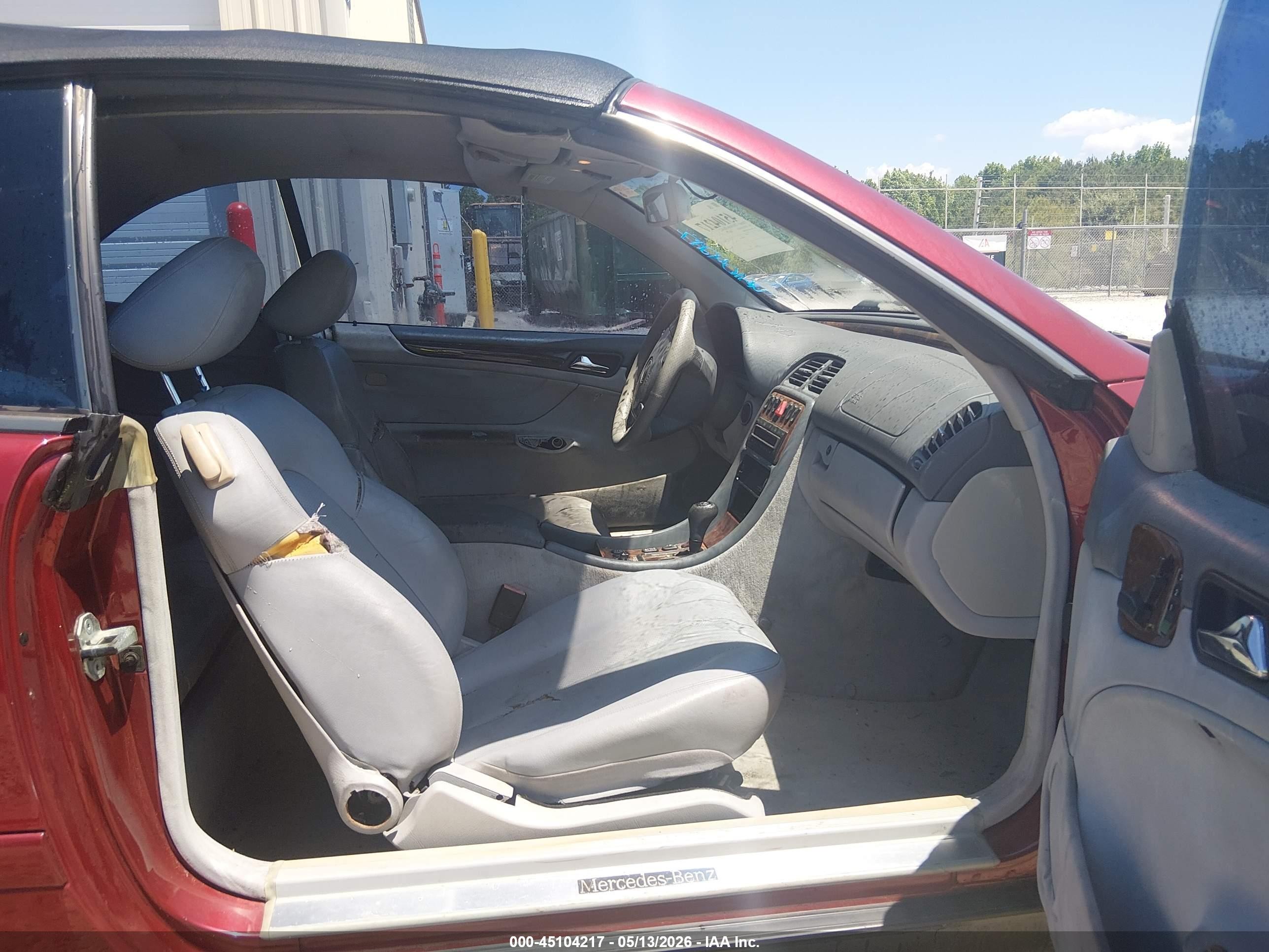 1999 Mercedes-benz Clk 320   Red vin: WDBLK65G9XT018908