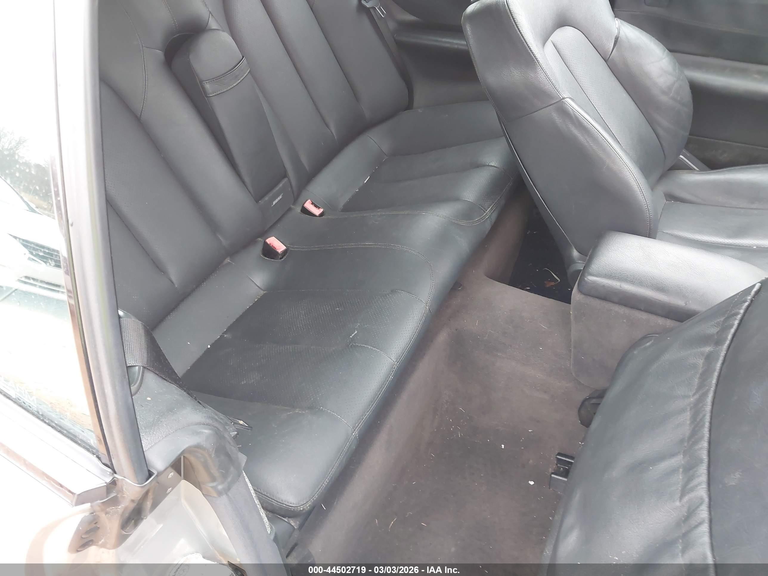 2000 Mercedes-benz Clk 320   Silver vin: WDBLK65G9YT046144