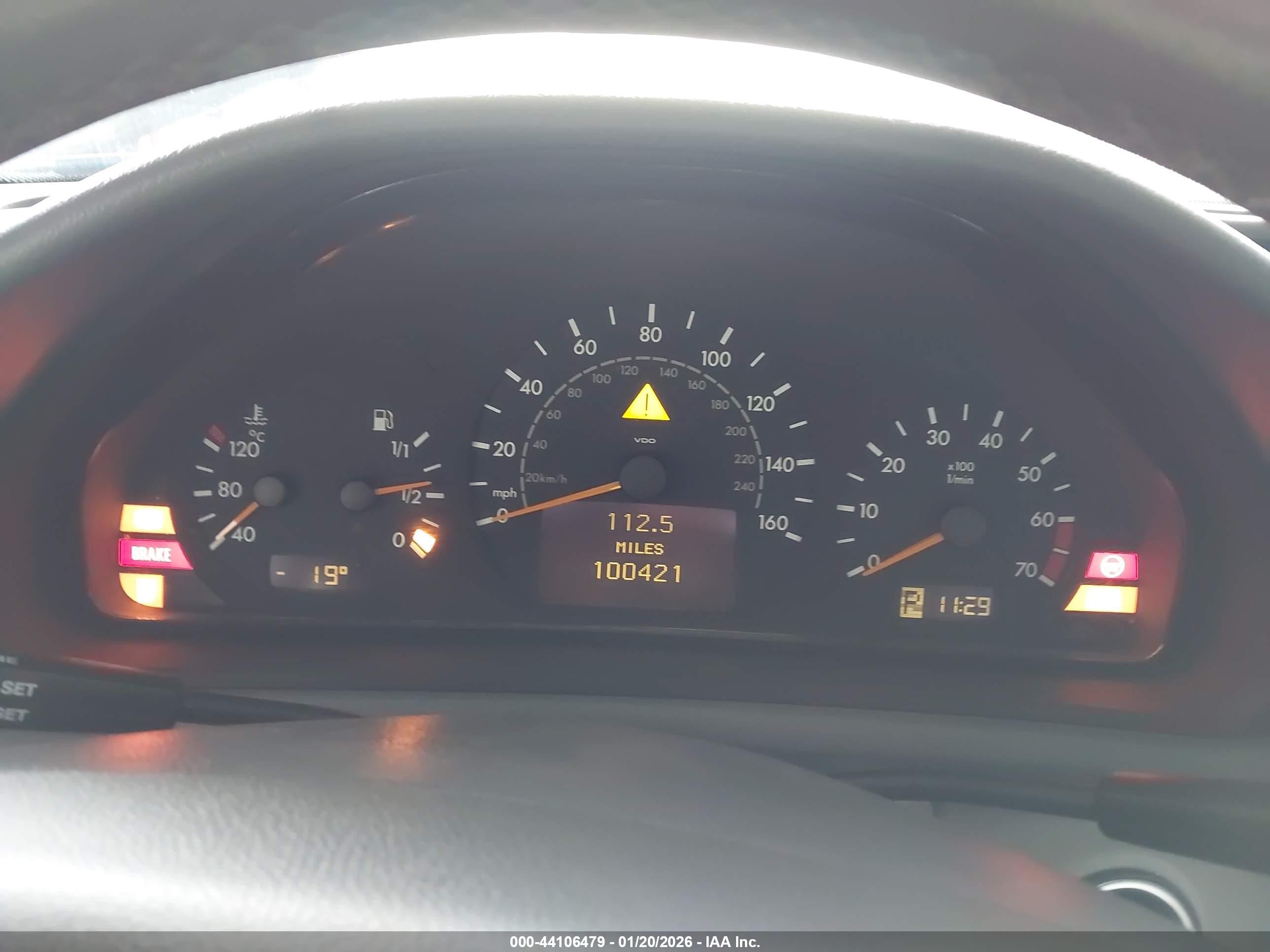 2002 Mercedes-benz Clk 320   Blue vin: WDBLK65GX2T112613