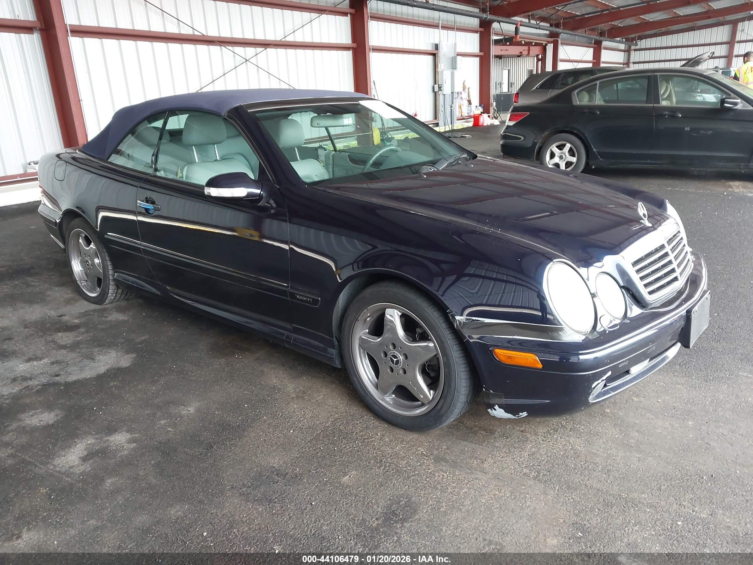 2002 Mercedes-benz Clk 320   Blue vin: WDBLK65GX2T112613