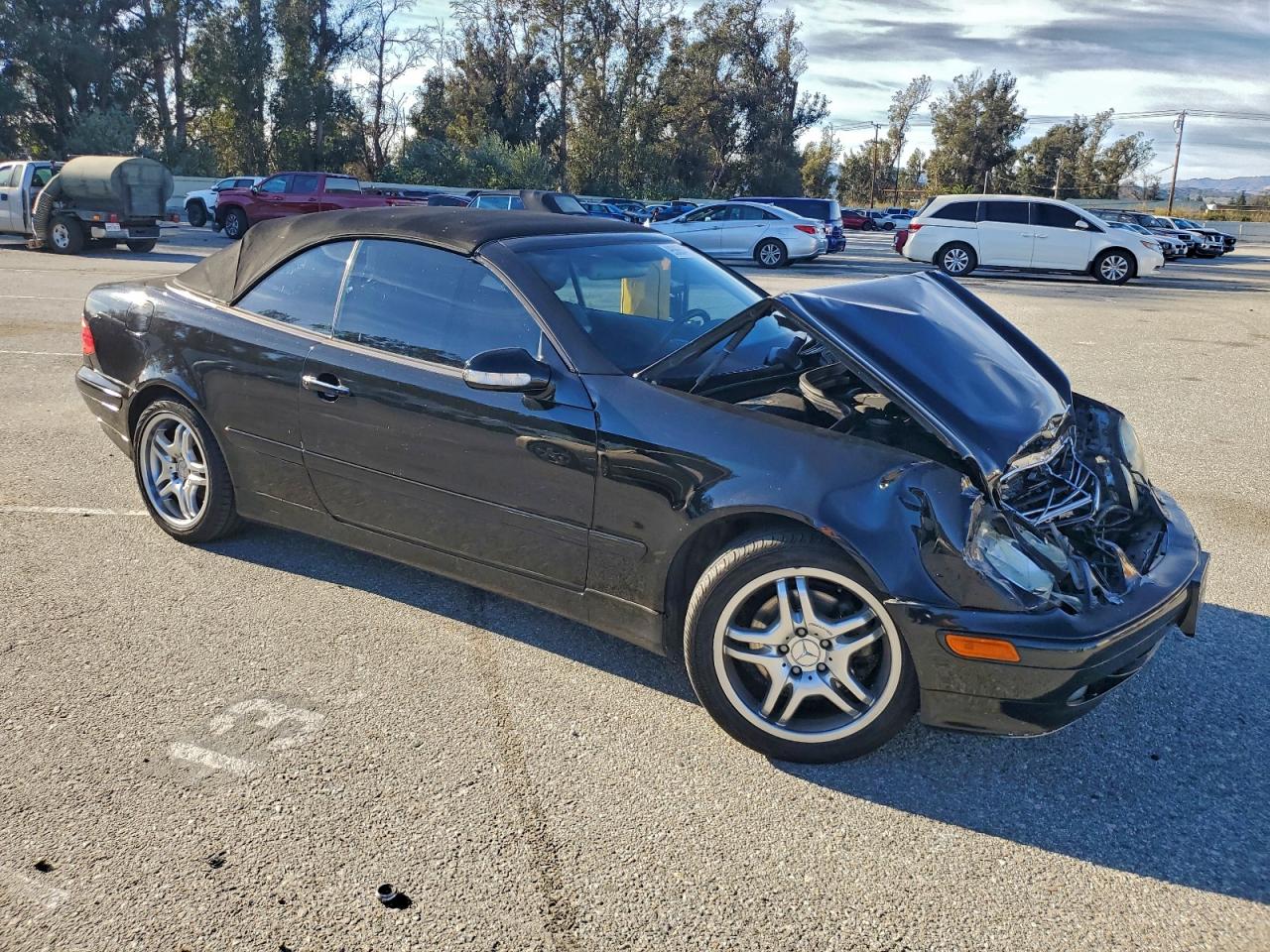 2002 Mercedes-benz Clk 320 Black vin: WDBLK65GX2T124275