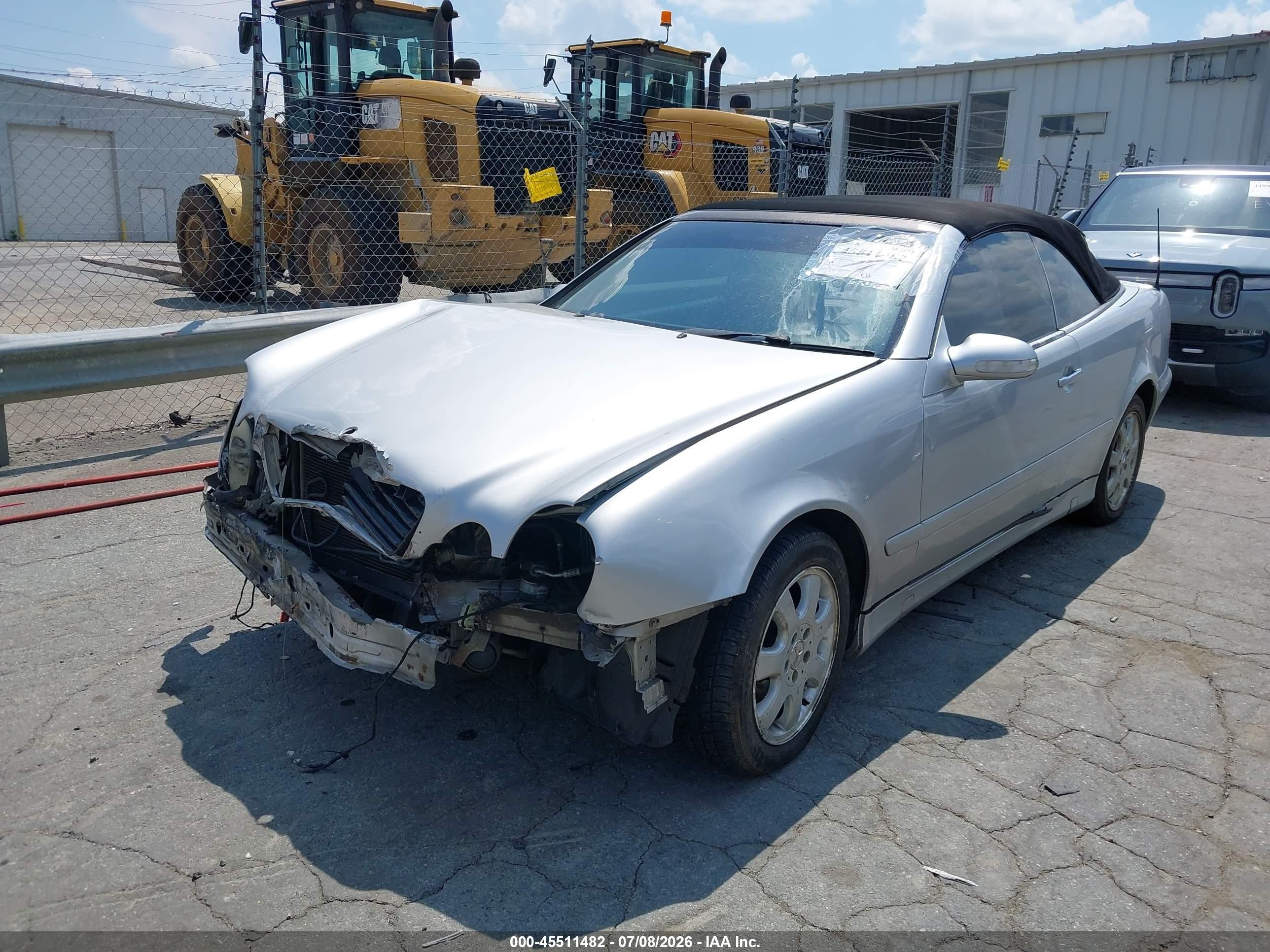 2003 Mercedes-benz Clk 320   Silver vin: WDBLK65GX3T134189