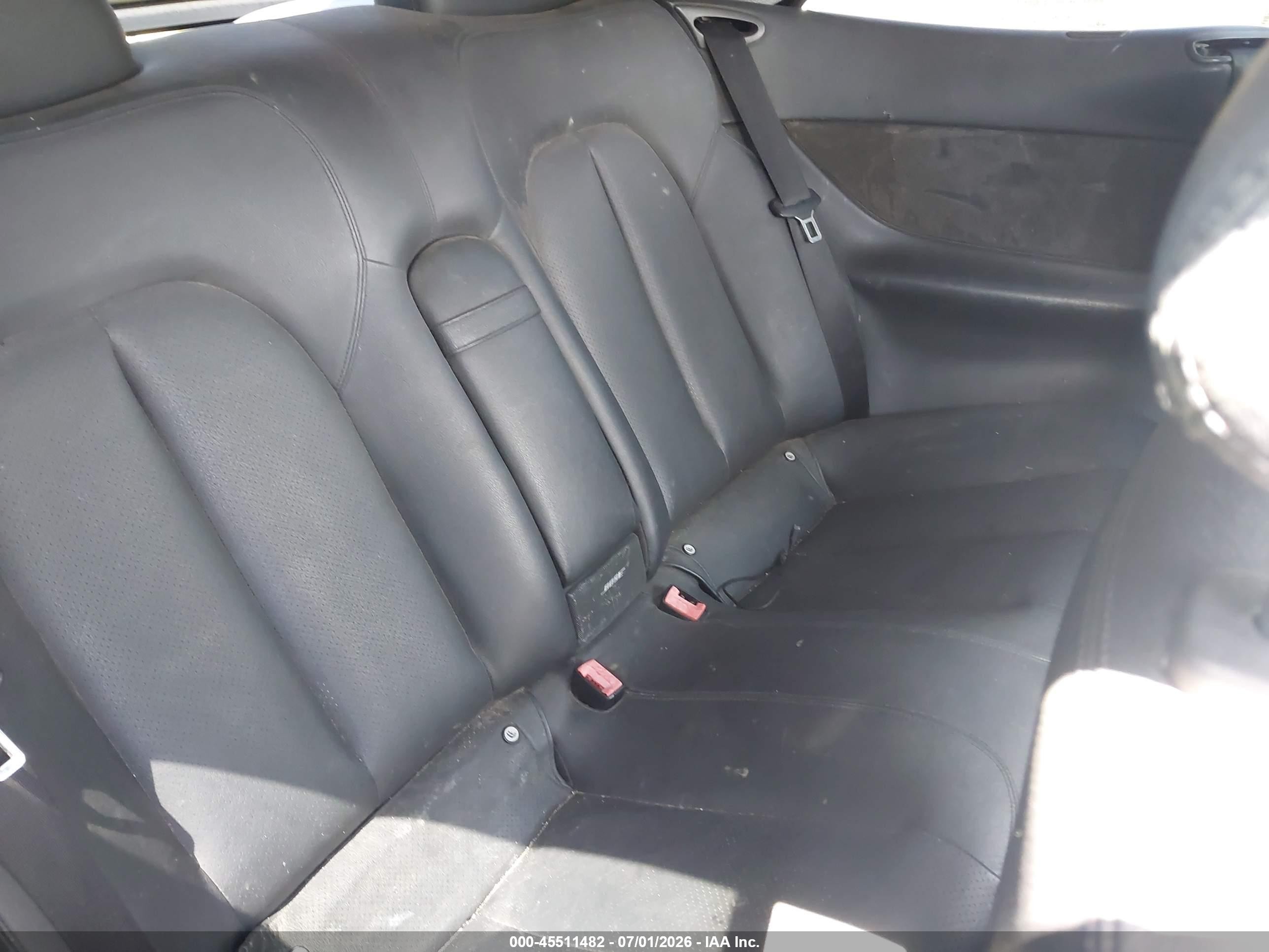 2003 Mercedes-benz Clk 320   Silver vin: WDBLK65GX3T134189