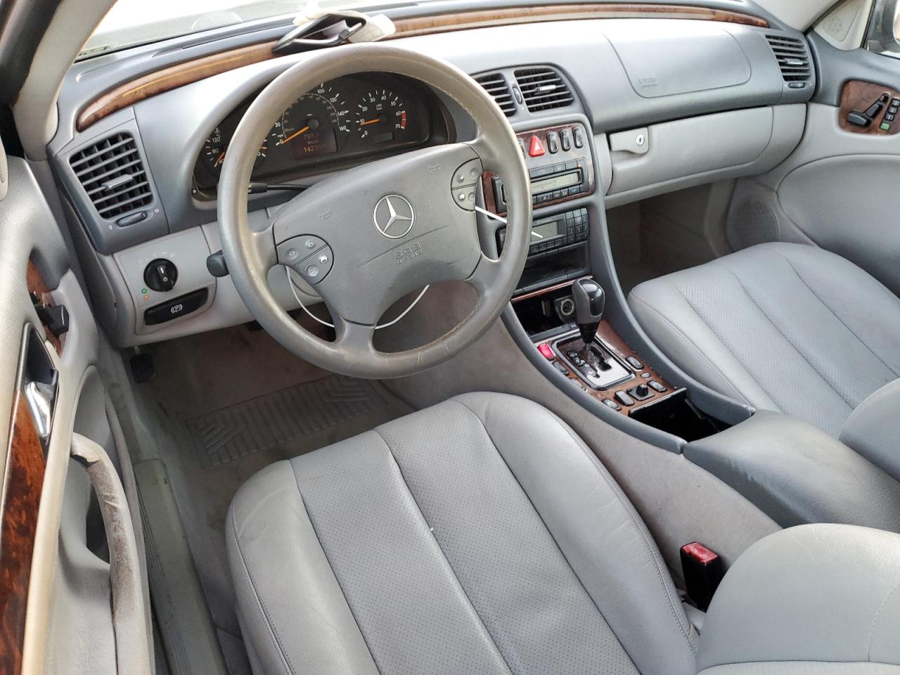 2003 Mercedes-benz Clk 320 Черный vin: WDBLK65GX3T144205