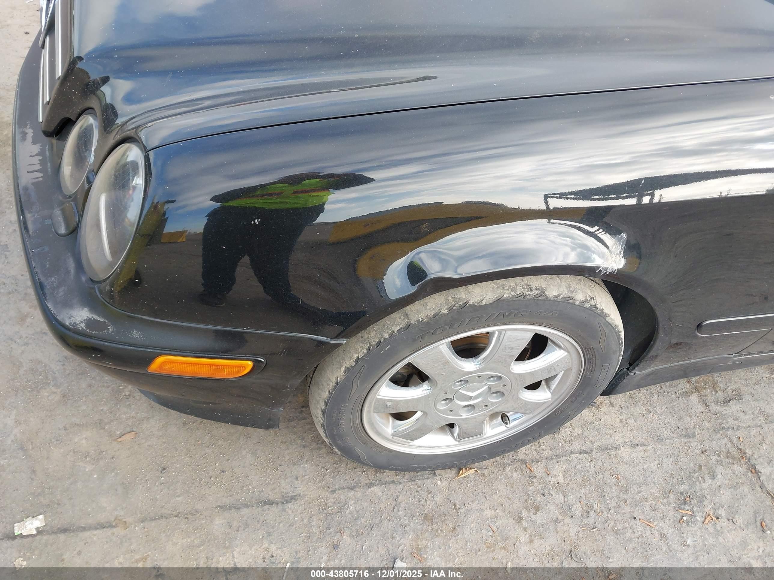 2000 Mercedes-benz Clk 320   Черный vin: WDBLK65GXYT051630