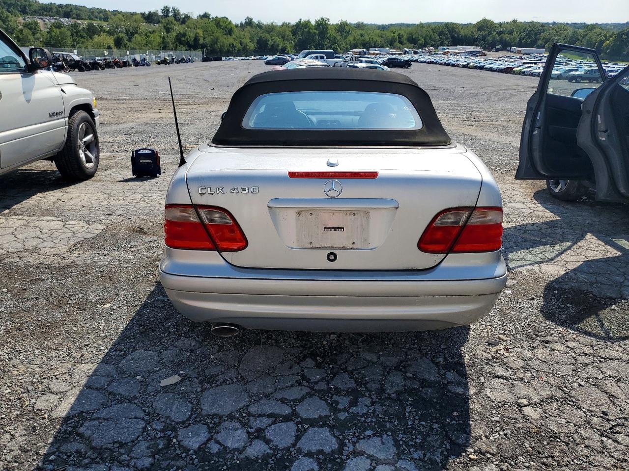 2002 Mercedes-benz Clk 430 Silver vin: WDBLK70G02T107367