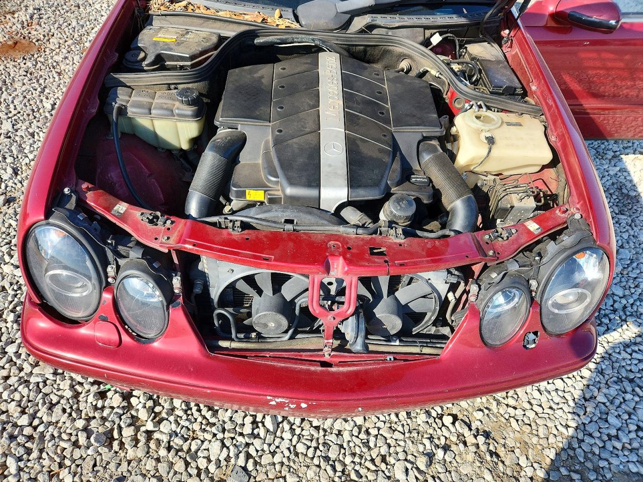 2002 Mercedes Benz Clk Maroon vin: WDBLK70G02T113962