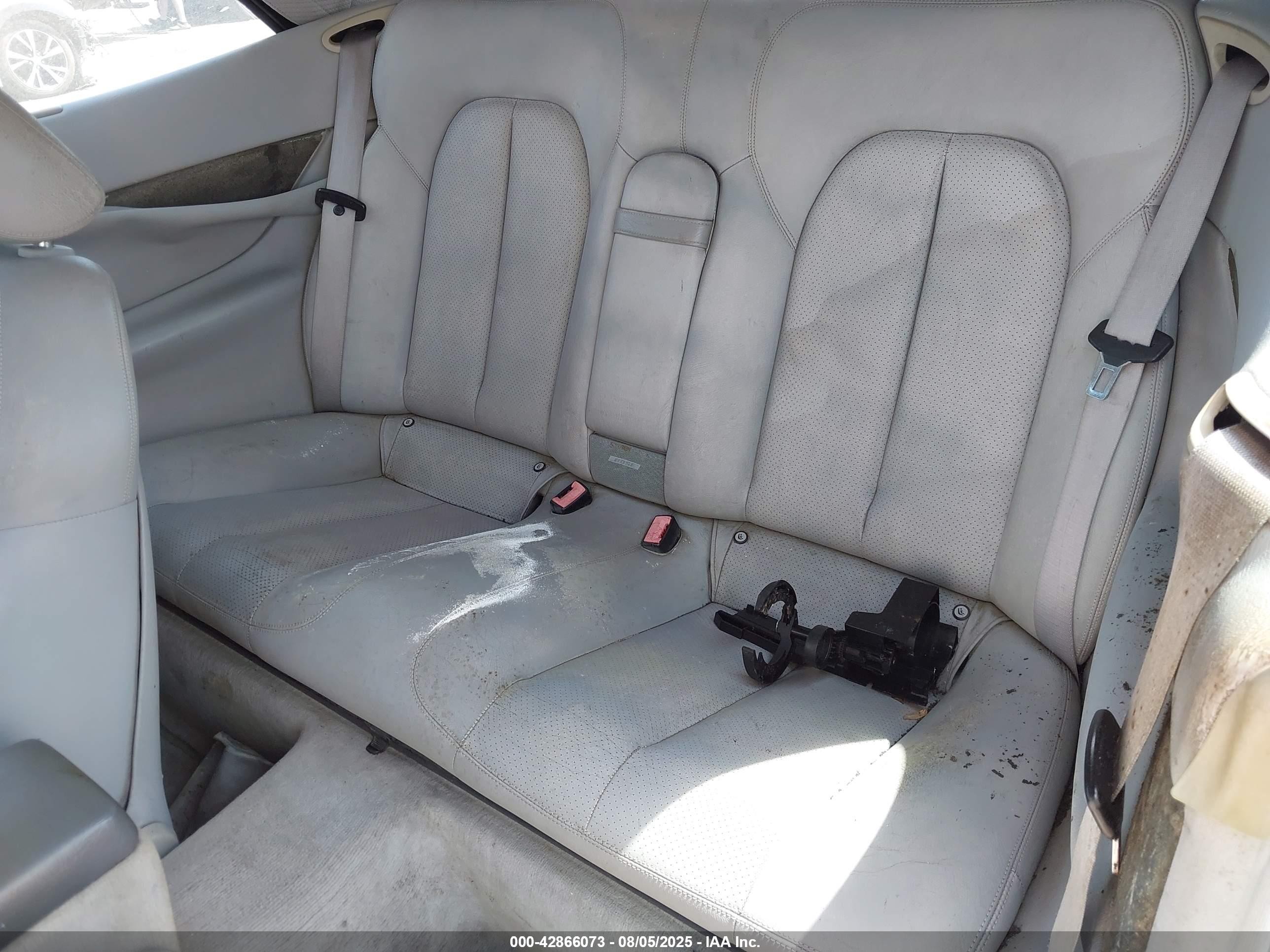 2003 Mercedes-benz Clk 430   Silver vin: WDBLK70G23T139268