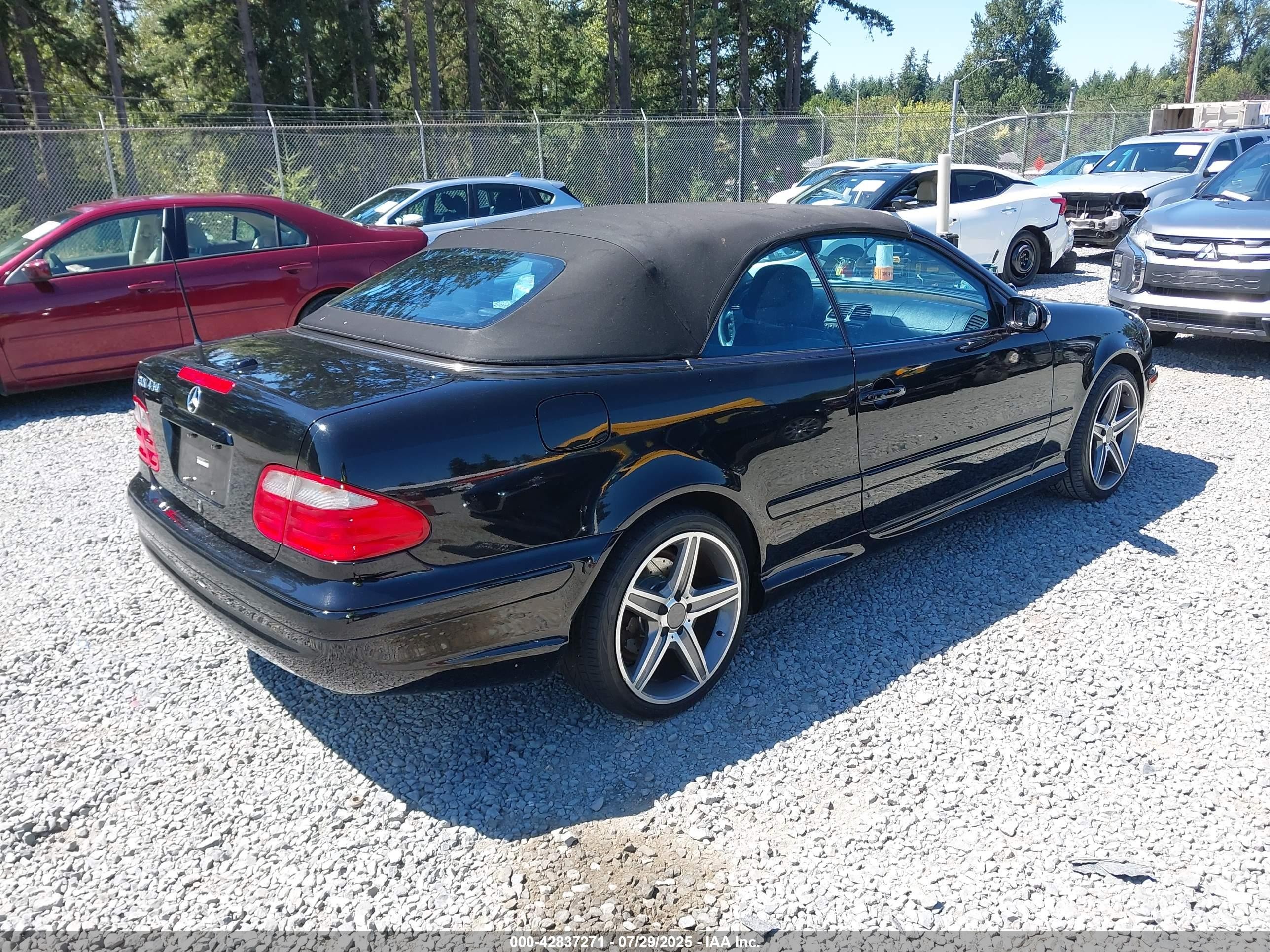 2000 Mercedes-benz Clk 430   Black vin: WDBLK70G2YT047715