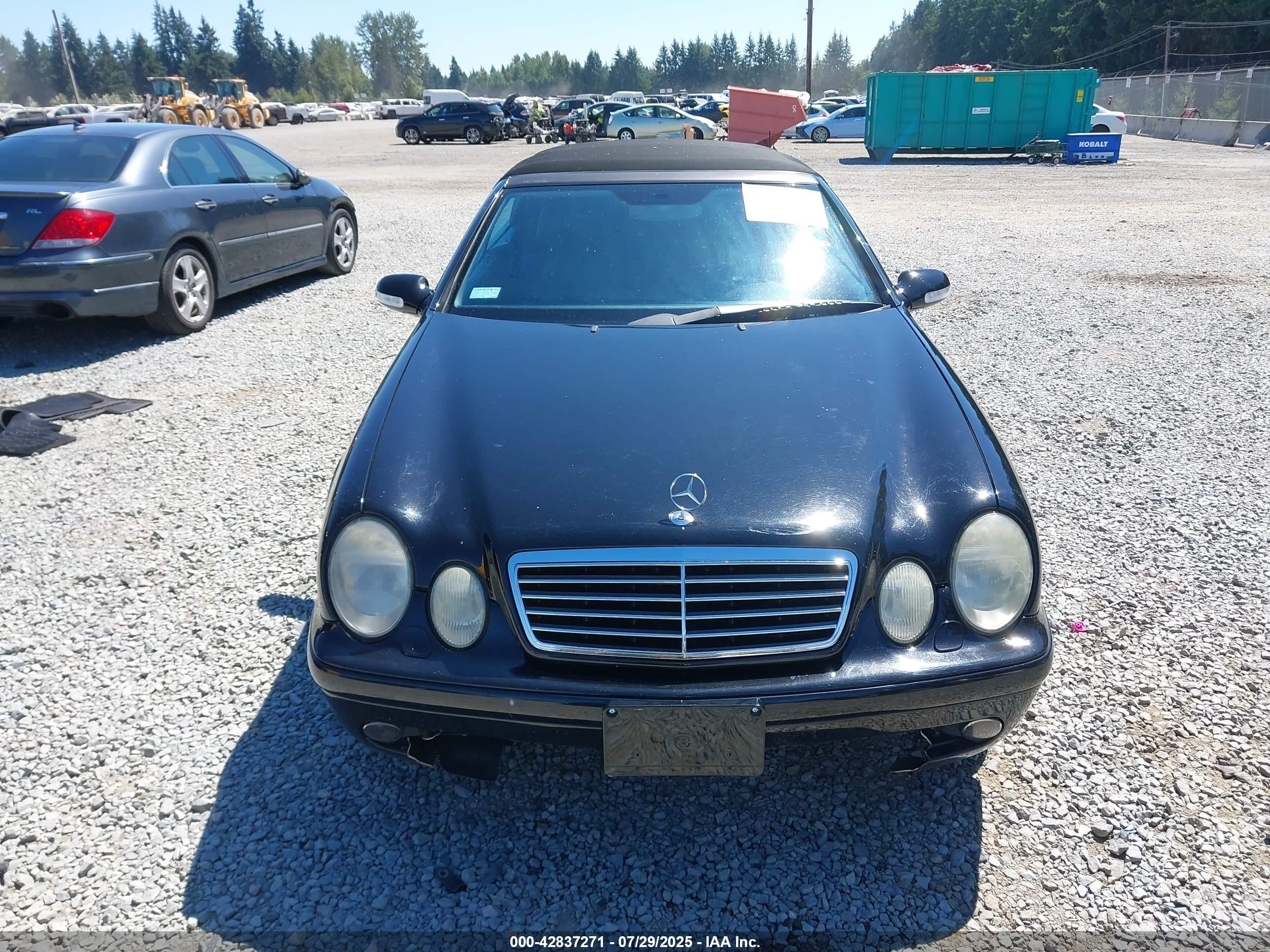 2000 Mercedes-benz Clk 430   Black vin: WDBLK70G2YT047715