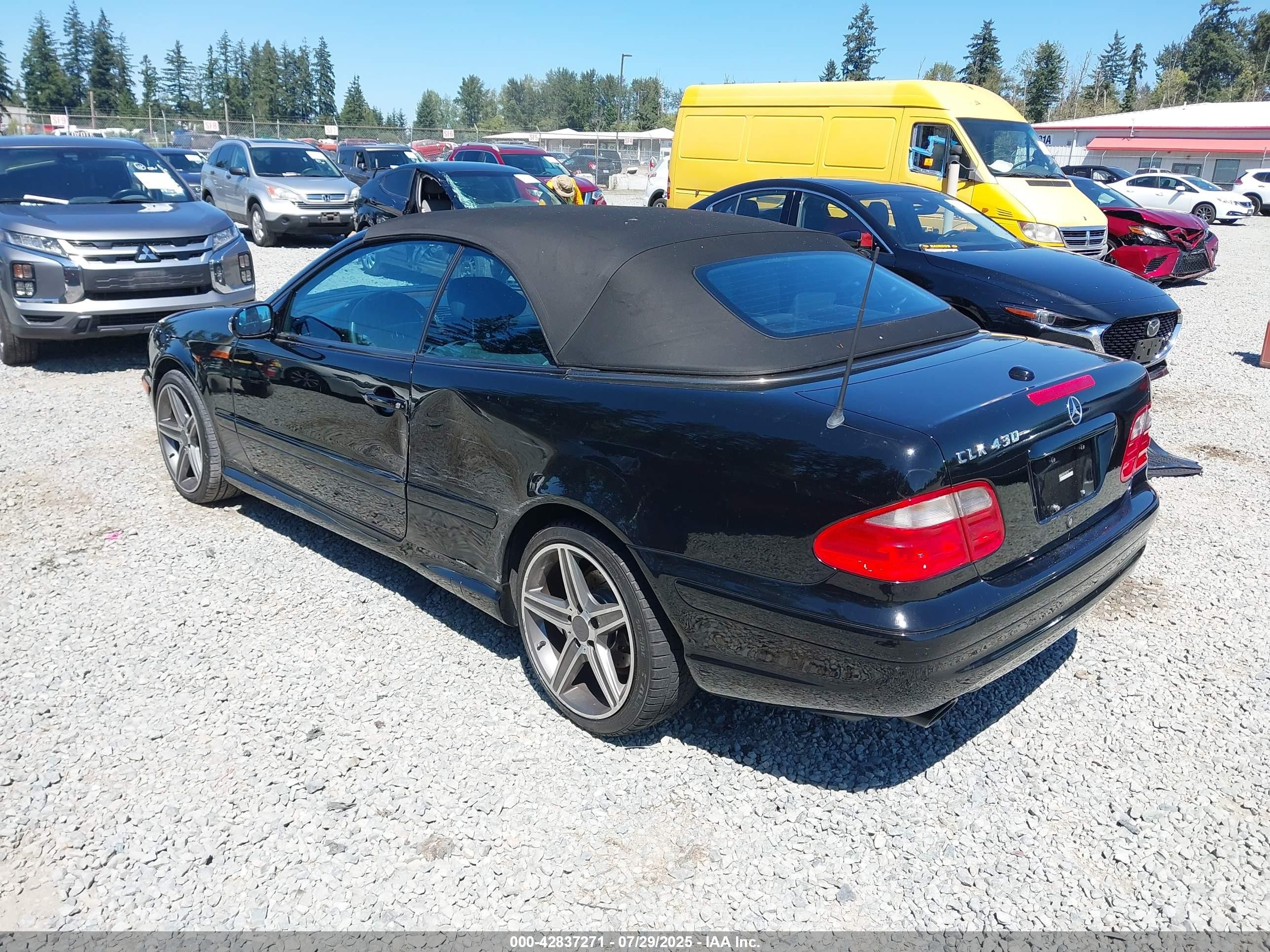 2000 Mercedes-benz Clk 430   Black vin: WDBLK70G2YT047715