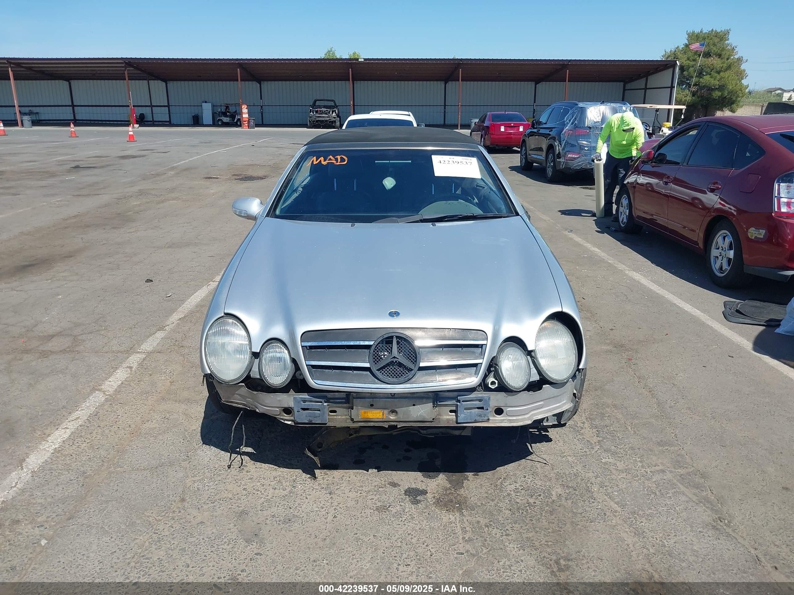 2000 Mercedes-benz Clk 430   Silver vin: WDBLK70G4YT040698