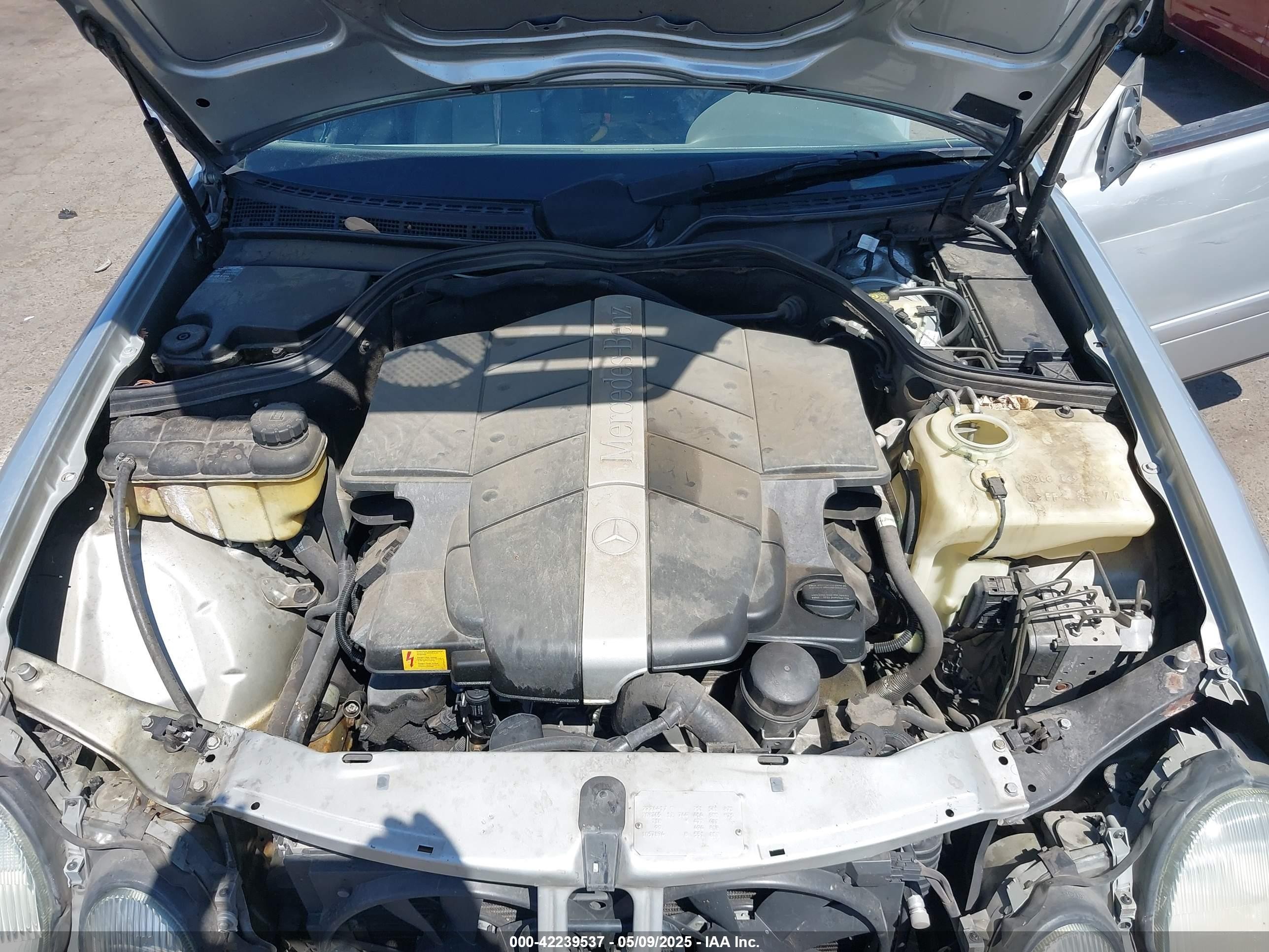 2000 Mercedes-benz Clk 430   Silver vin: WDBLK70G4YT040698