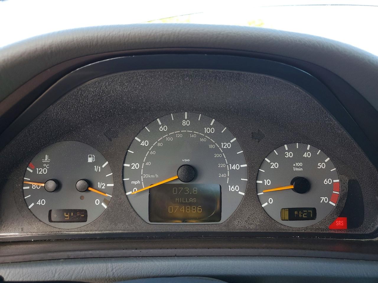 2000 Mercedes-benz Clk 430 Blue vin: WDBLK70G4YT051944