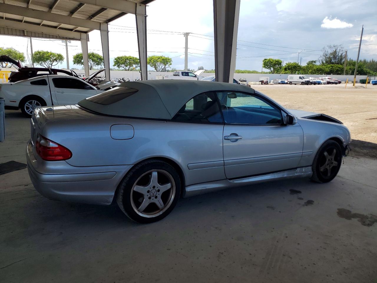 2002 Mercedes-benz Clk 430 Silver vin: WDBLK70G52T113813