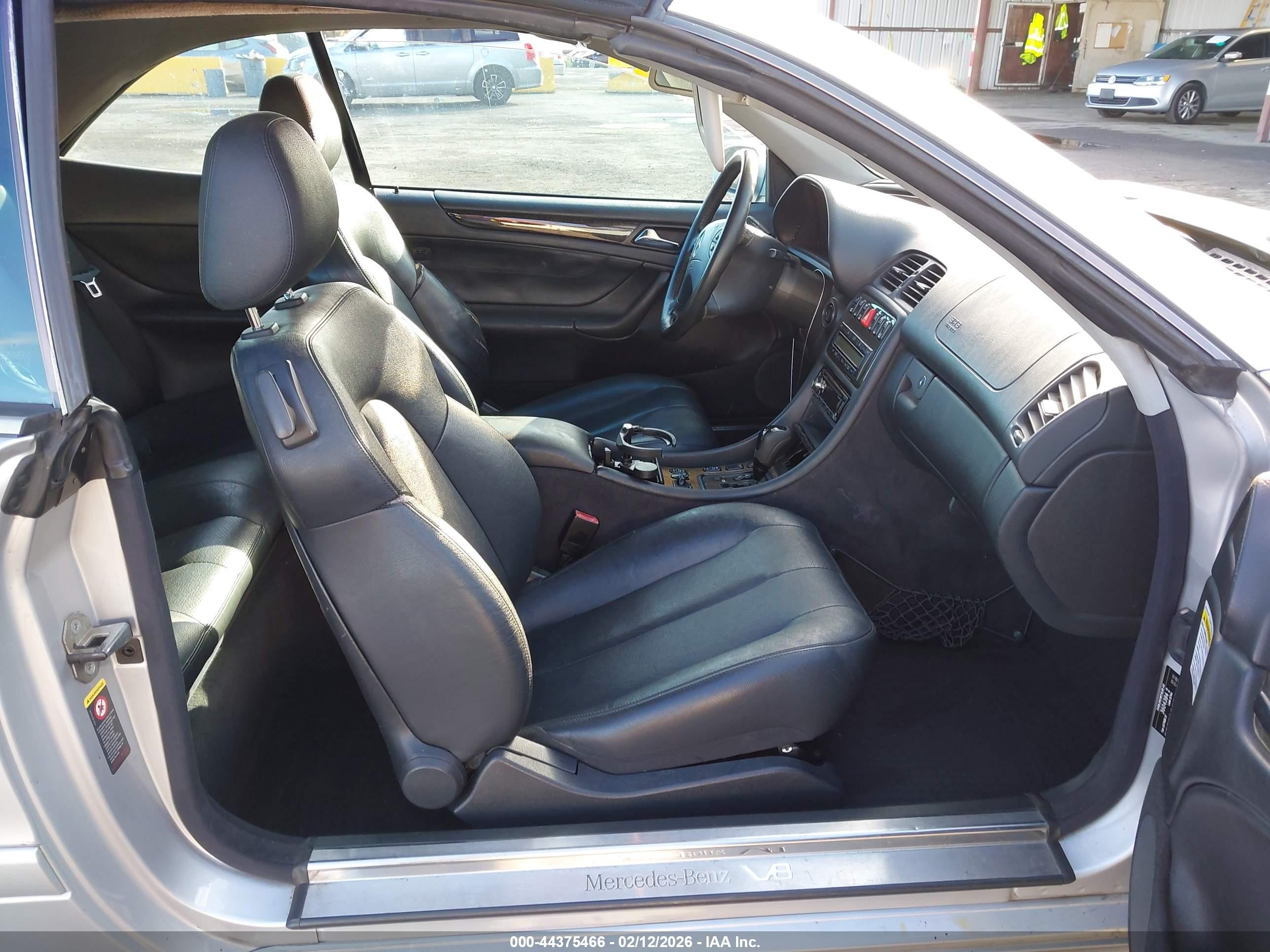 2003 Mercedes-benz Clk 430   Silver vin: WDBLK70G53T133609