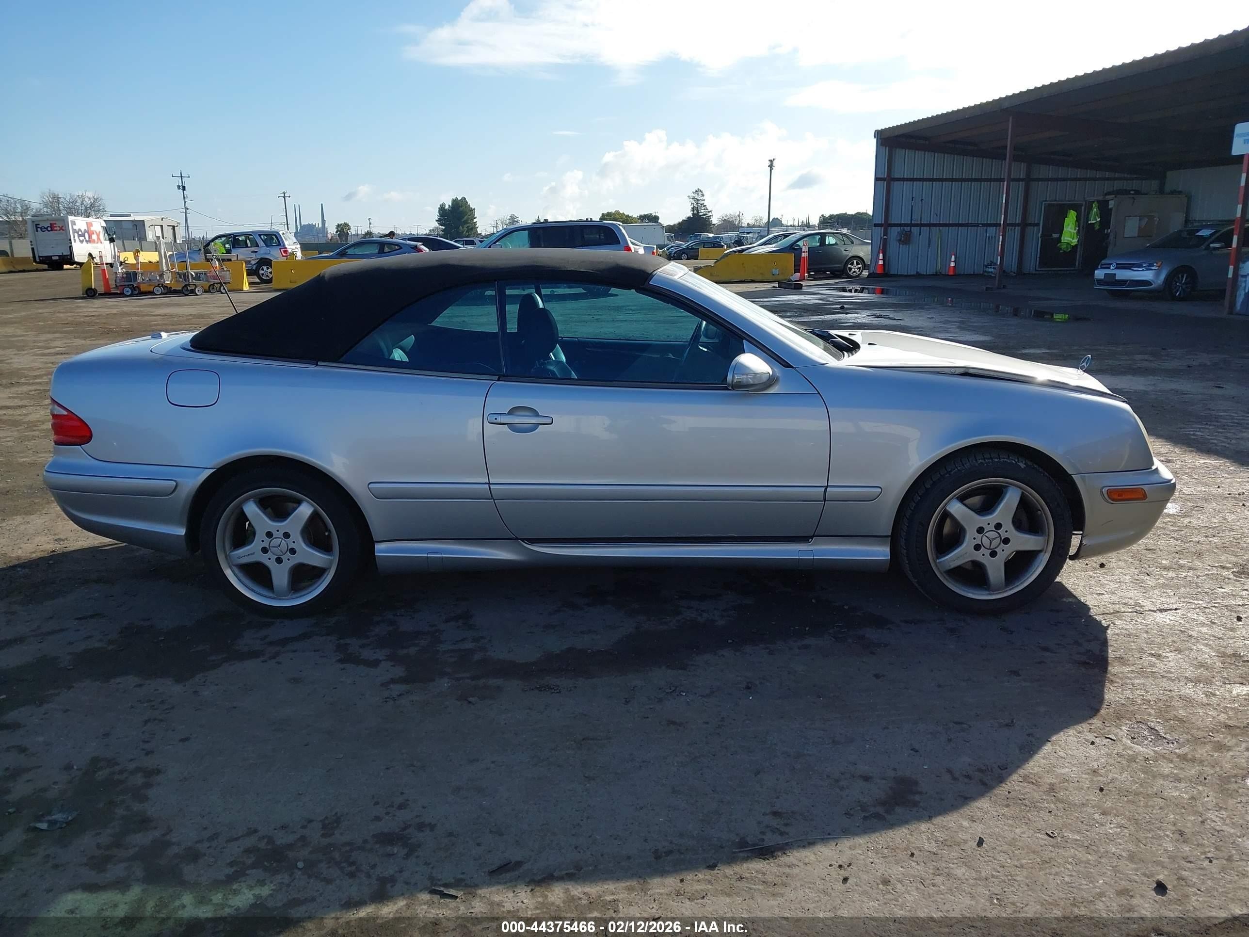 2003 Mercedes-benz Clk 430   Silver vin: WDBLK70G53T133609