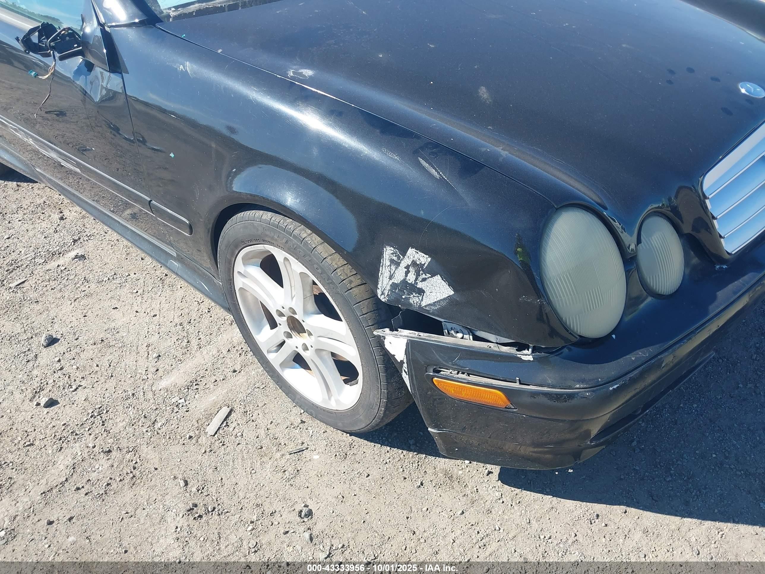 2000 Mercedes-benz Clk 430   Black vin: WDBLK70G6YT048740