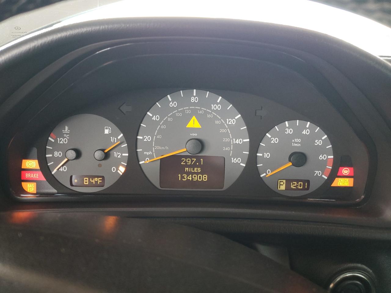 2003 Mercedes-benz Clk 430 Серебряный vin: WDBLK70G73T139931