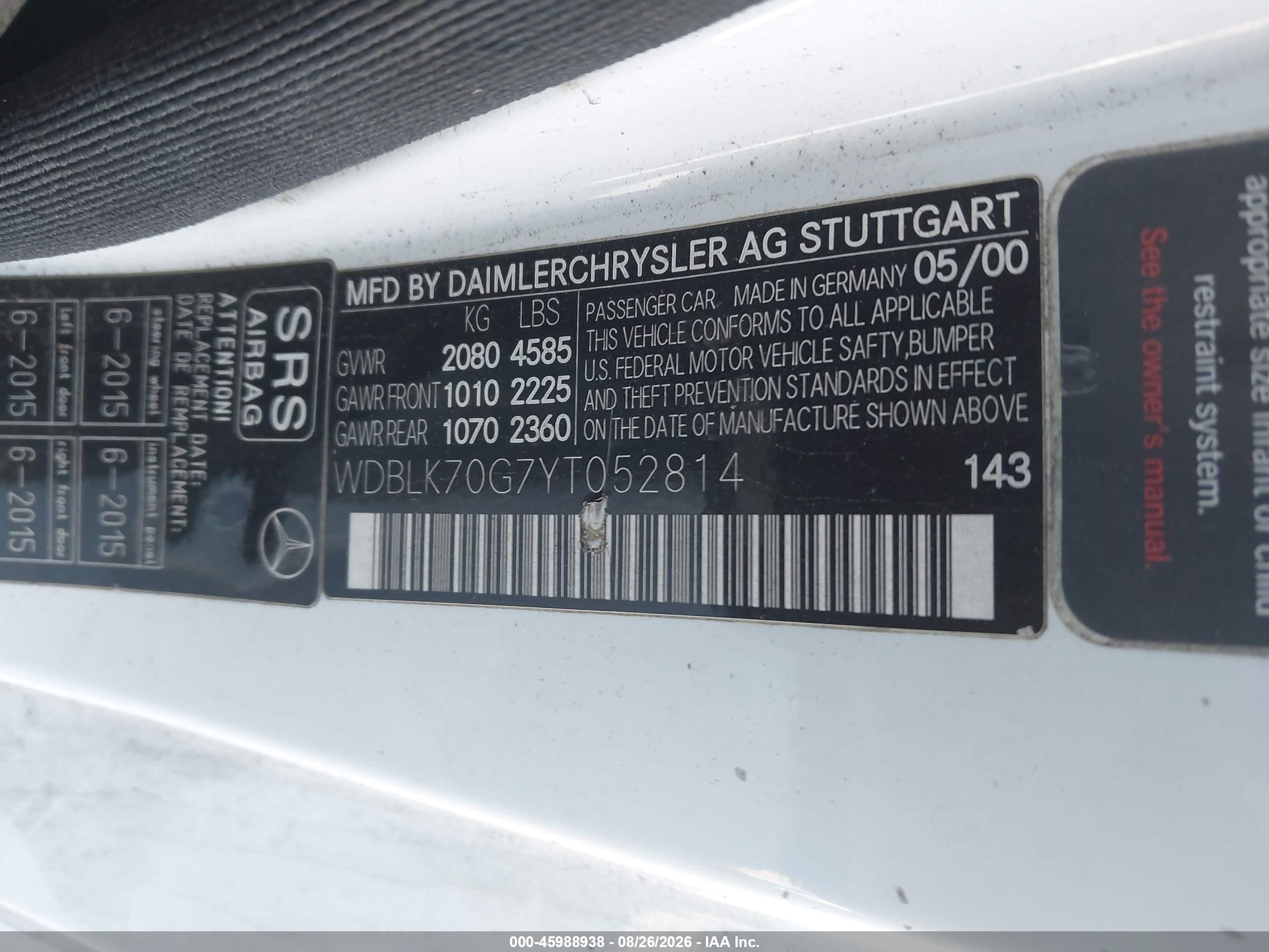 2000 Mercedes-benz Clk 430   White vin: WDBLK70G7YT052814