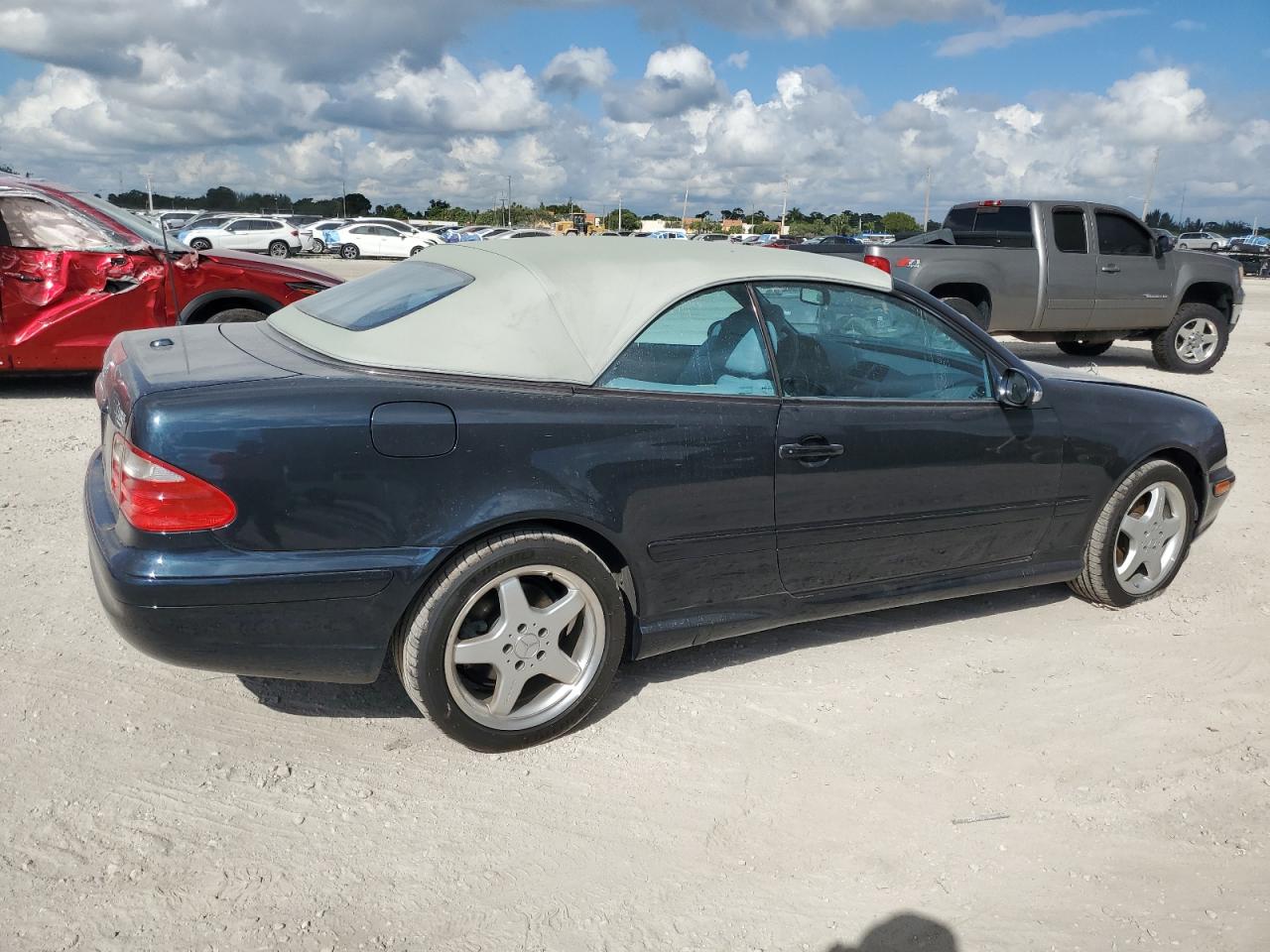 2002 Mercedes-benz Clk 430 Blue vin: WDBLK70G82T102806