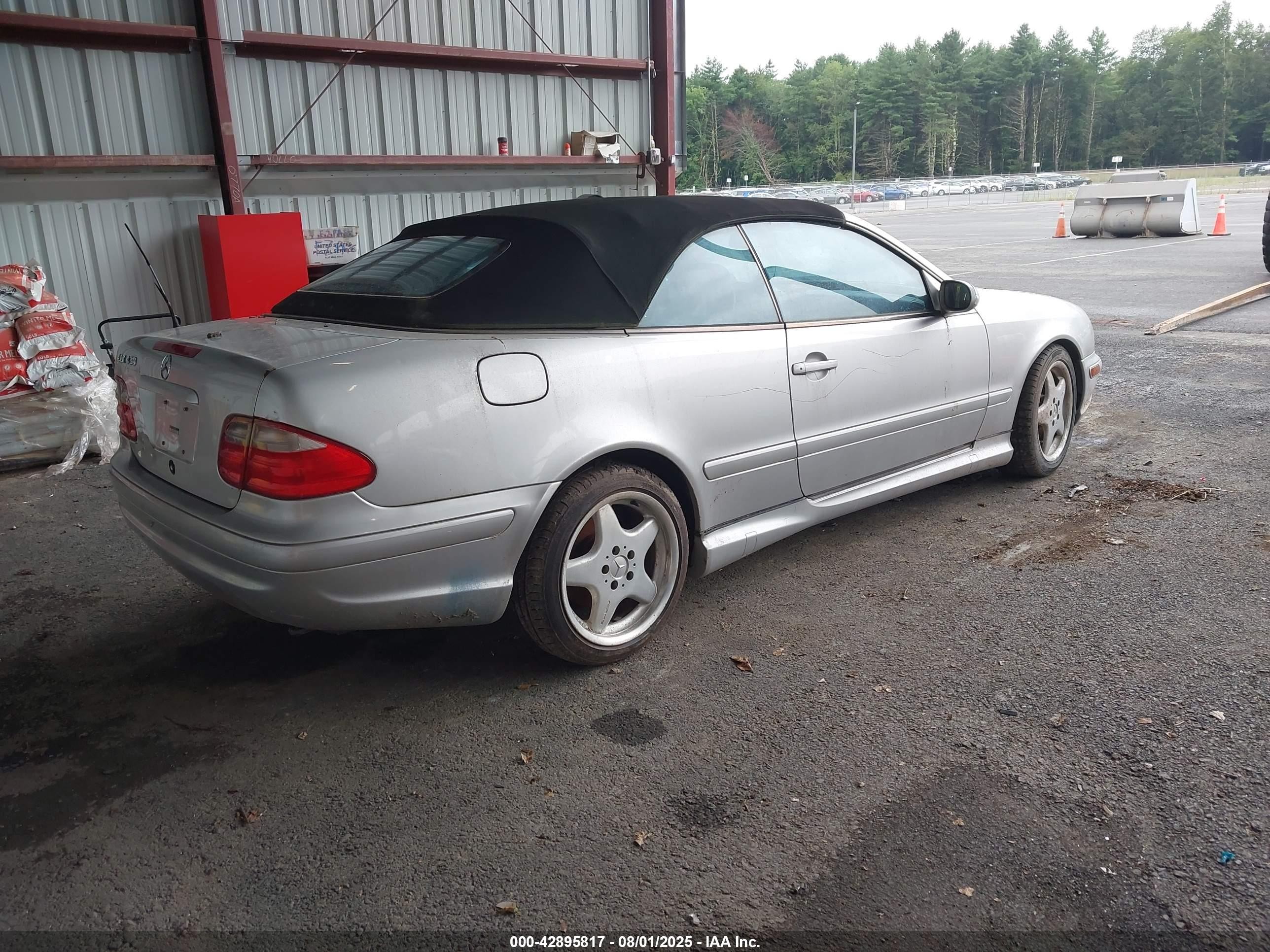 2000 Mercedes-benz Clk 430   Silver vin: WDBLK70G8YT043104