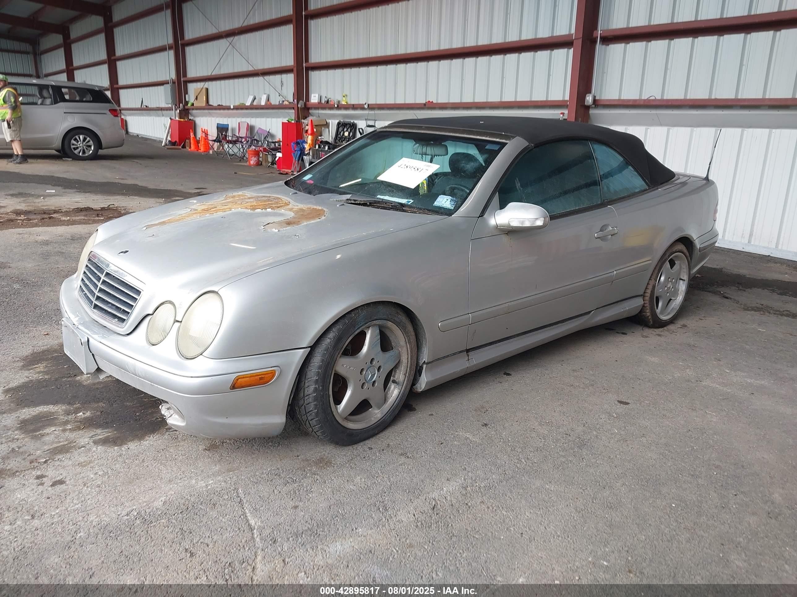 2000 Mercedes-benz Clk 430   Silver vin: WDBLK70G8YT043104