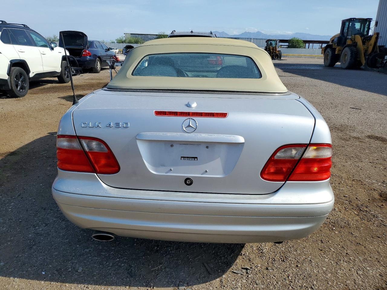 2001 Mercedes-benz Clk 430 Silver vin: WDBLK70GX1T056443
