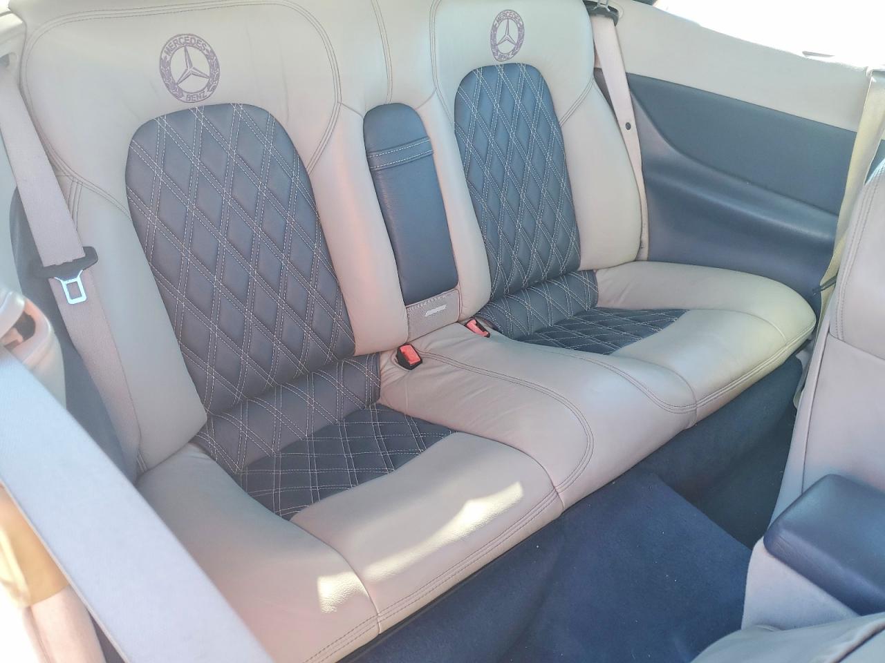 2003 Mercedes-benz Clk 430 White vin: WDBLK70GX3T129734