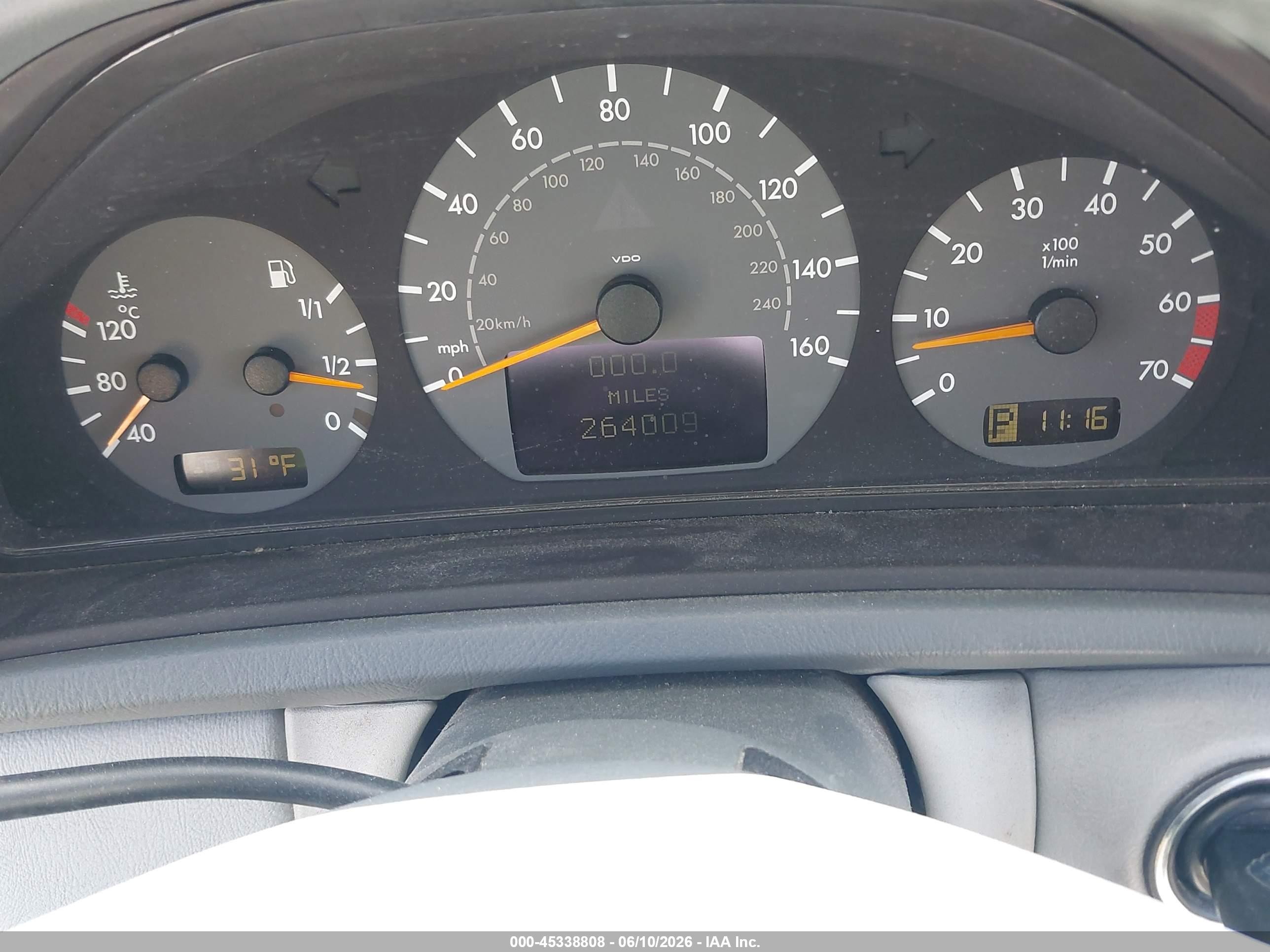 2003 Mercedes-benz Clk 430   Белый vin: WDBLK70GX3T139762