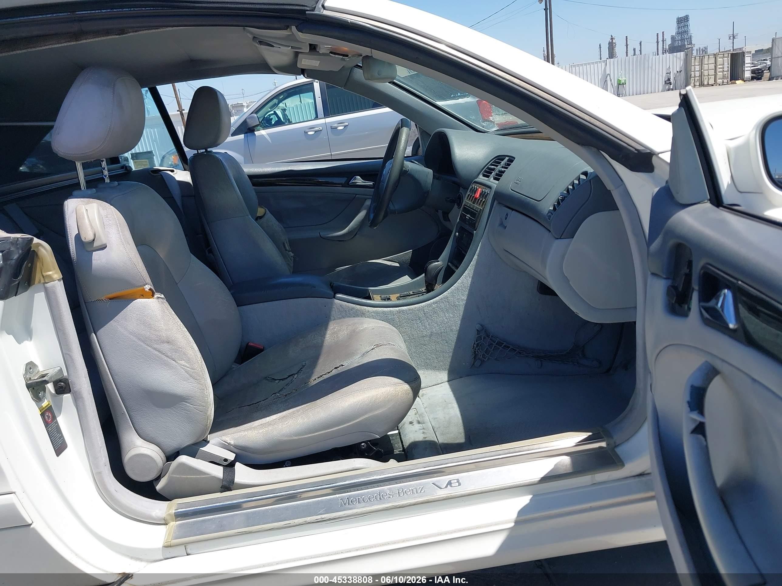 2003 Mercedes-benz Clk 430   Белый vin: WDBLK70GX3T139762
